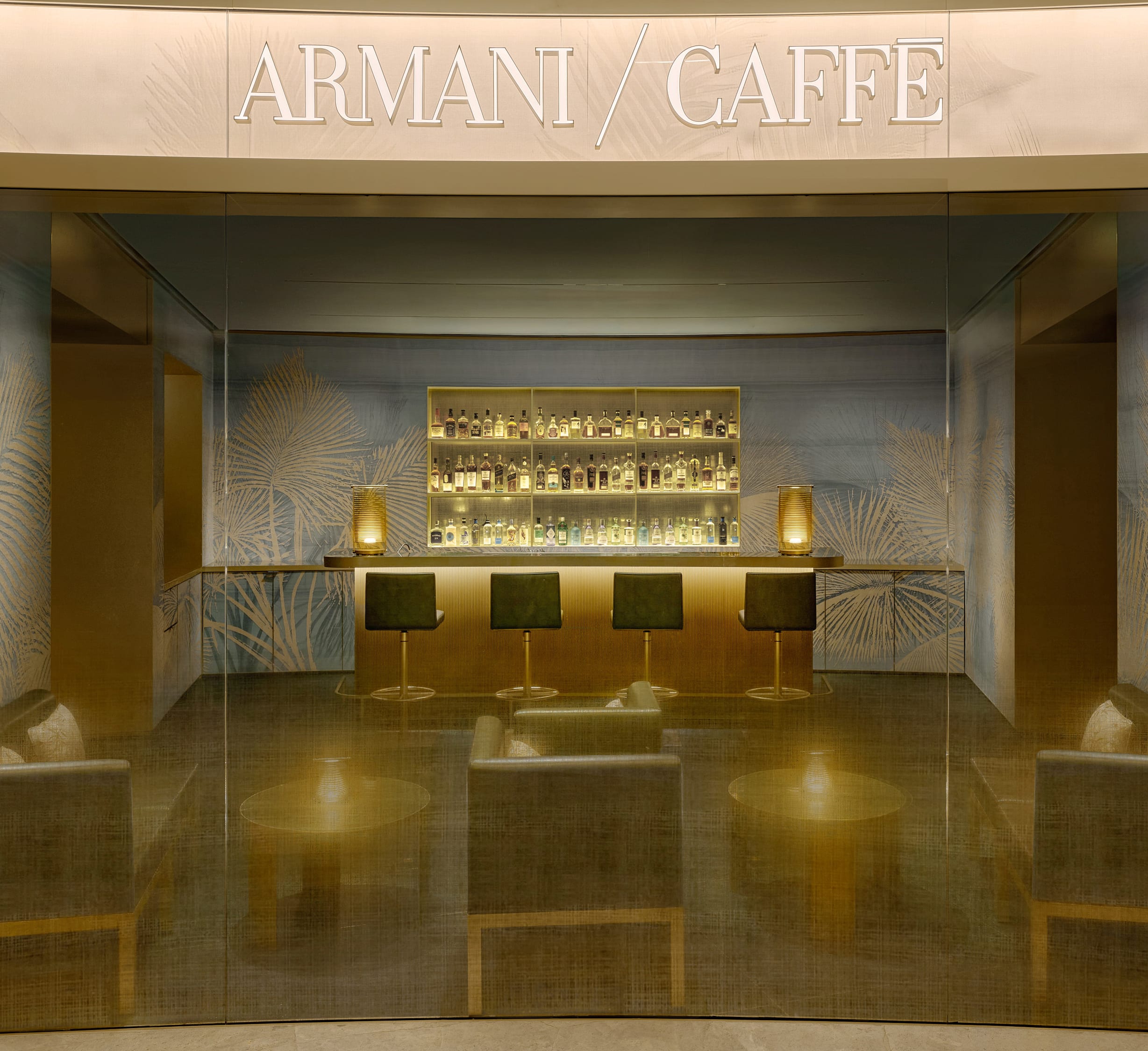 Armani_Caffe_Beijing_Entrance