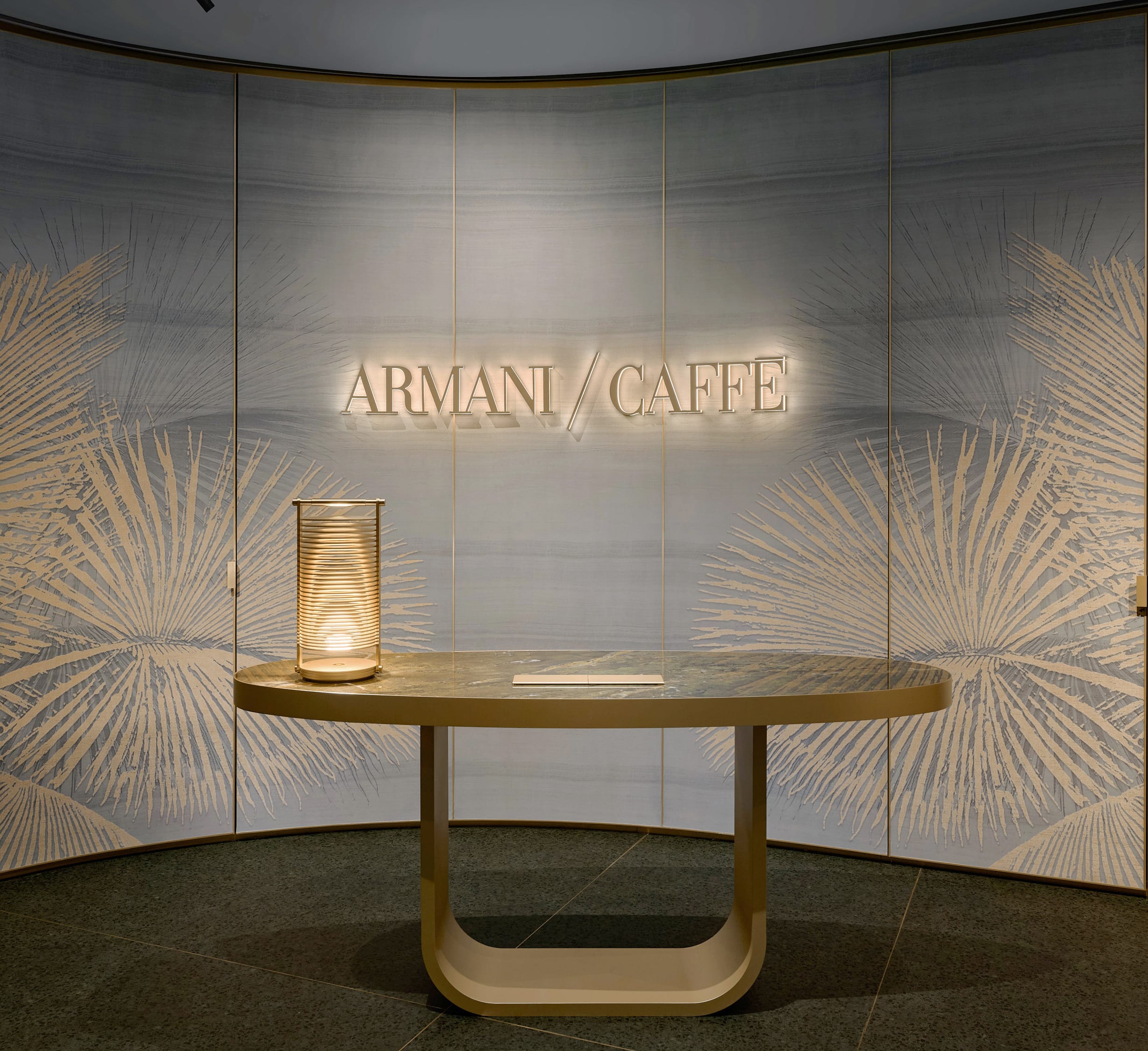 Armani_Caffe_Beijing_Welcome_Desk