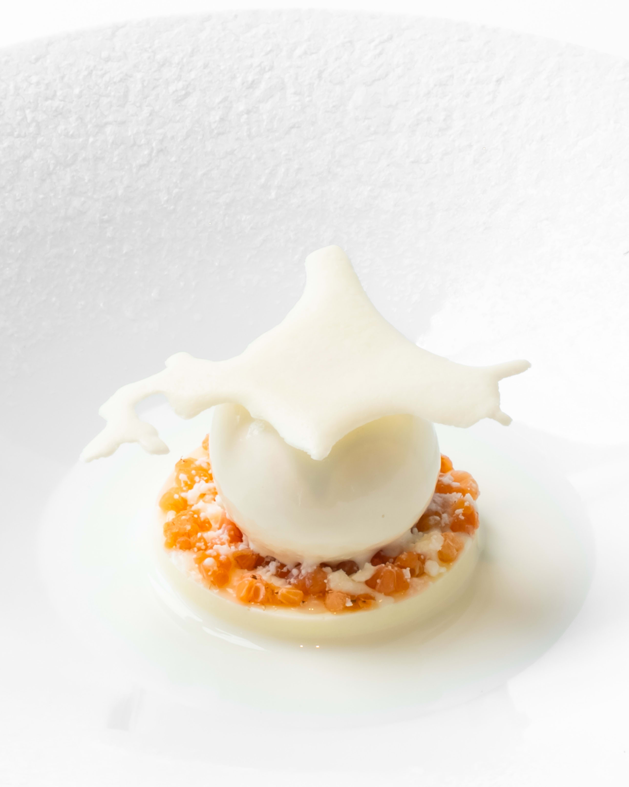 Armani_Ristorante_Tokyo_Hakodate_Milk_Dessert
