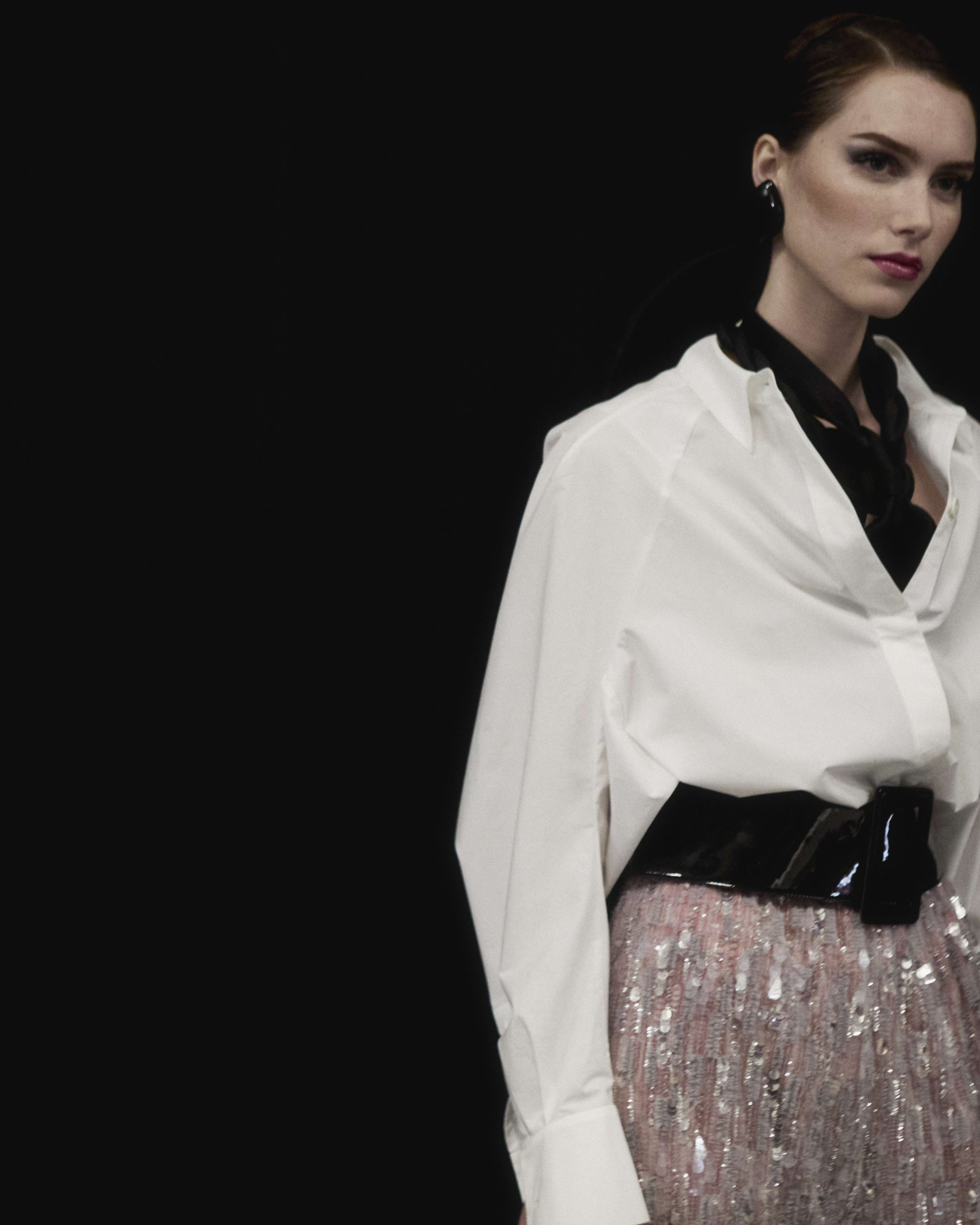 EA_SS25_Woman_Backstage_33
