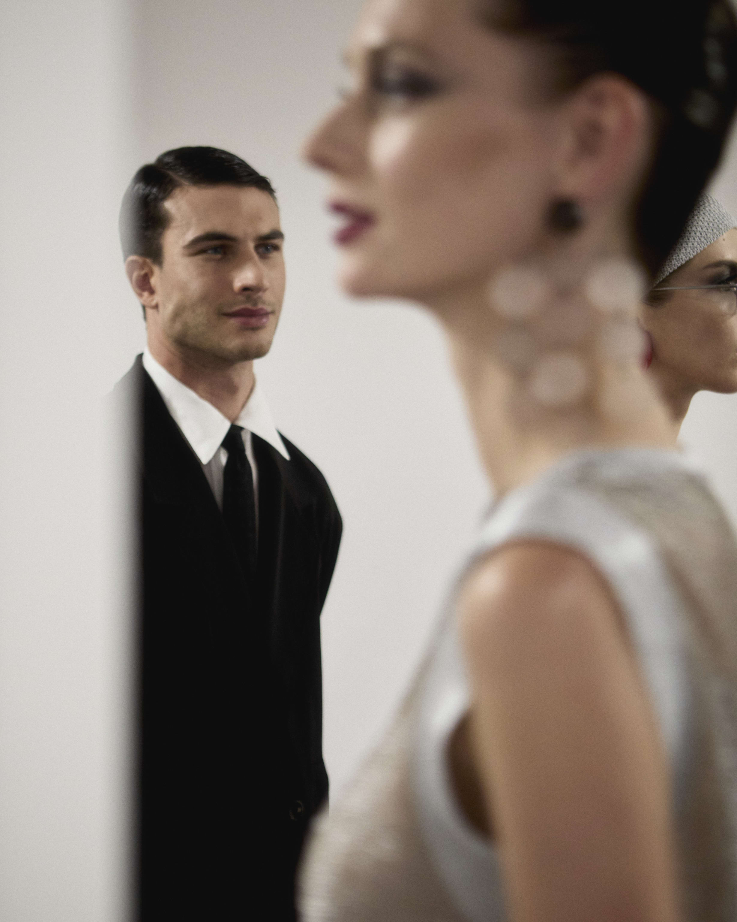 EA_SS25_Woman_Backstage_36