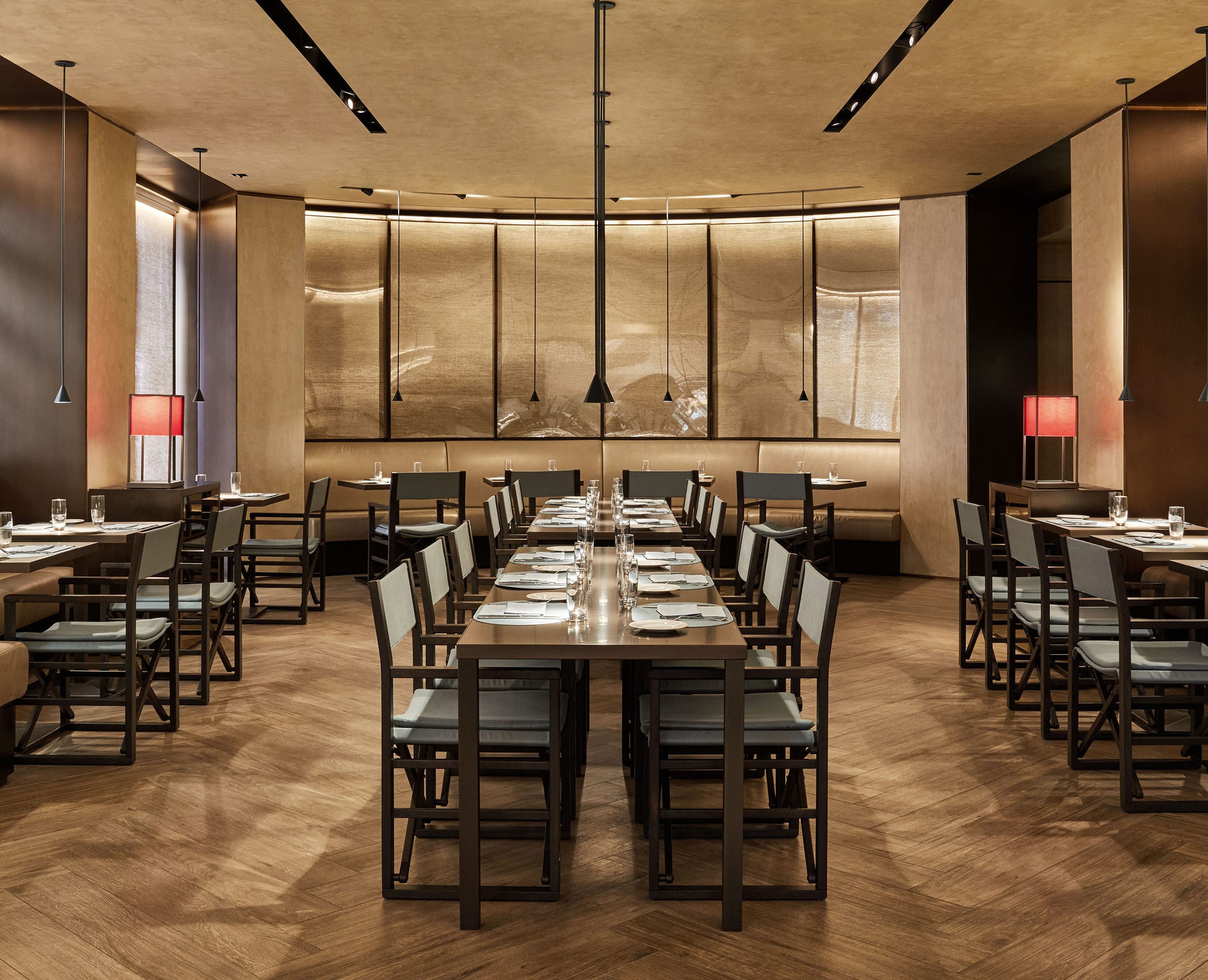 Emporio_Armani_Caffè_And_Ristorante_-_Bologna_04