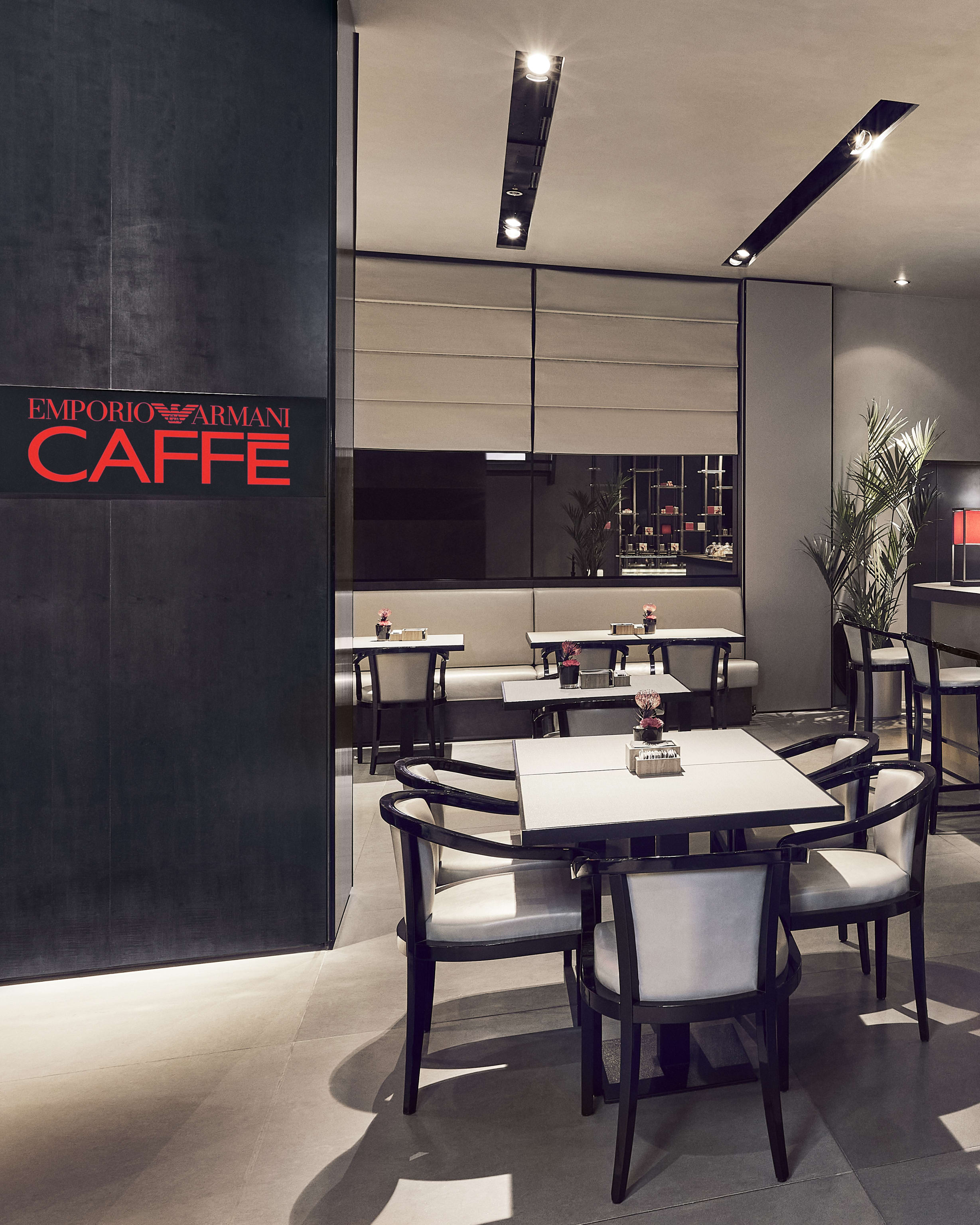 Emporio_Armani_Caffè_Monaco