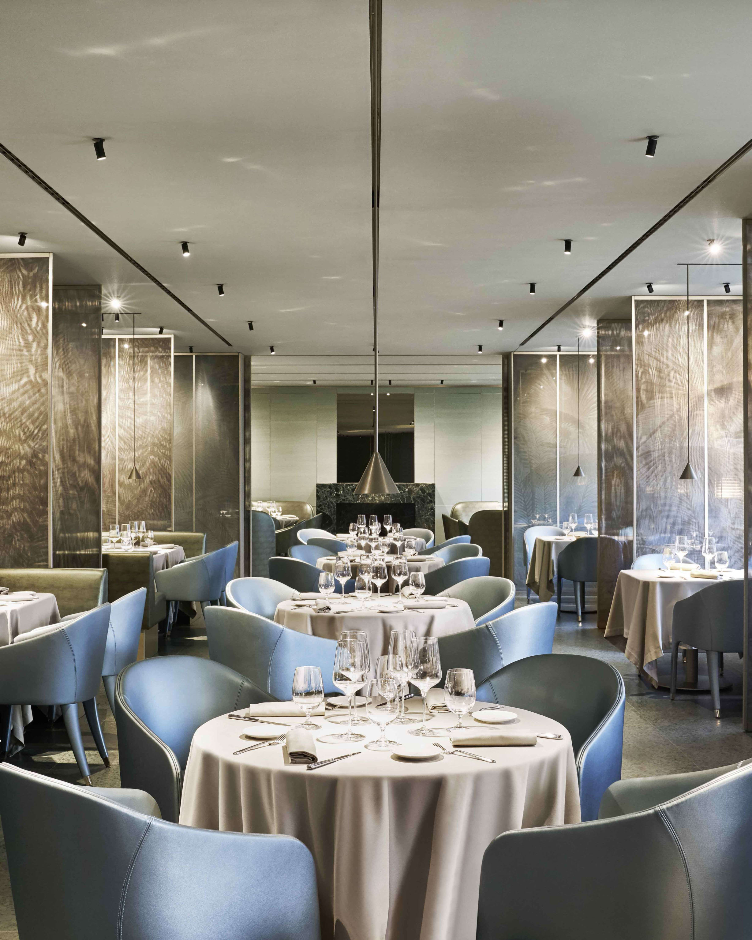 Emporio_Armani_Ristorante_Caffè_Milano