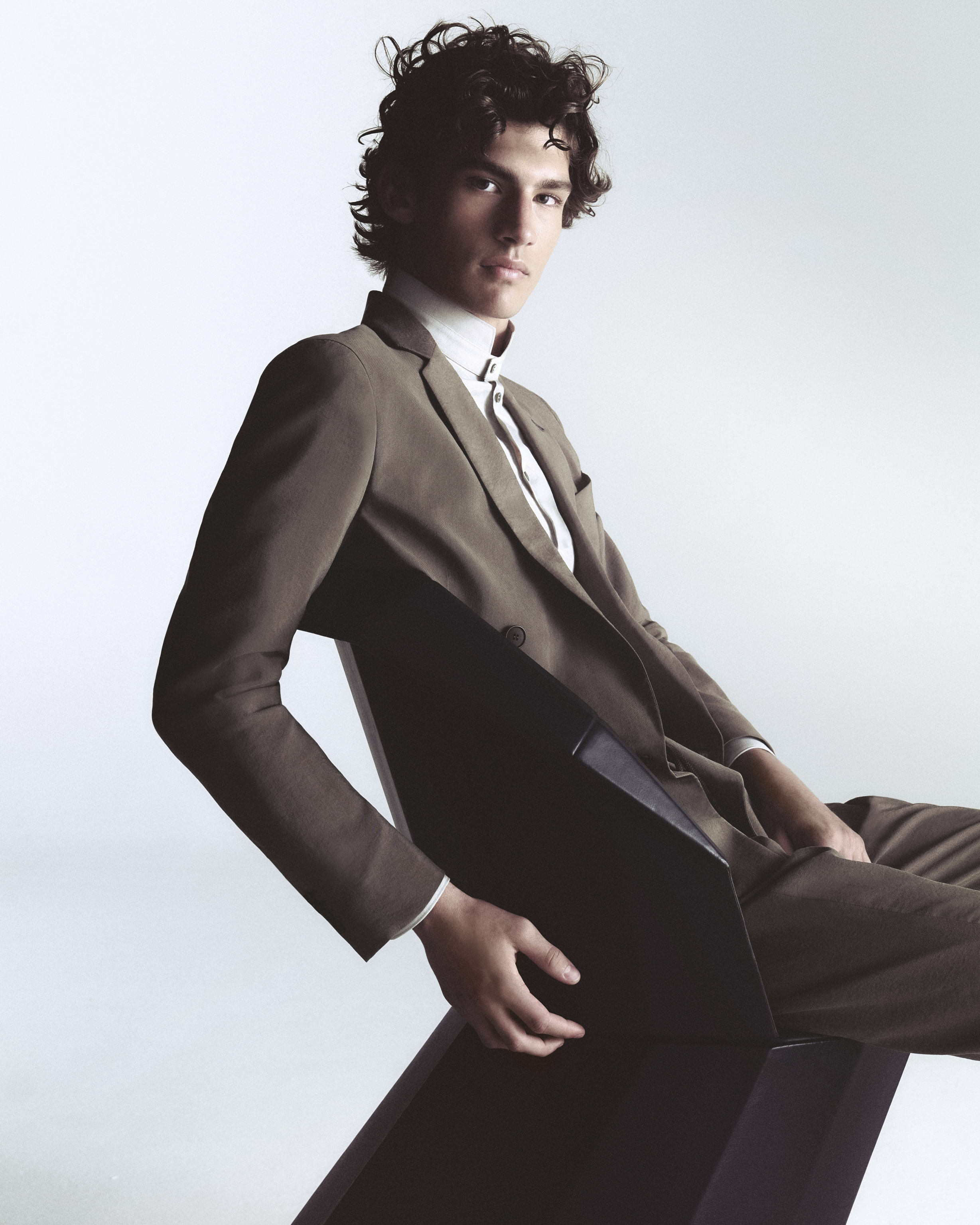 FW24-25_GA_ADV_MTM_01