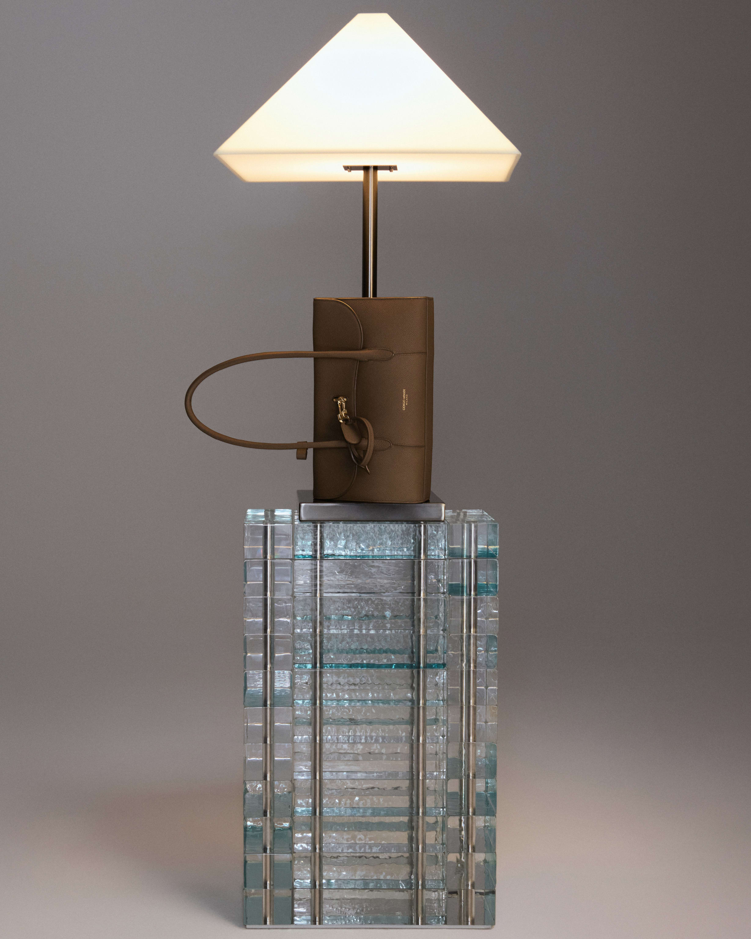 FW24-25_GA_ADV_GLOBAL_FASHION_W ACC 14