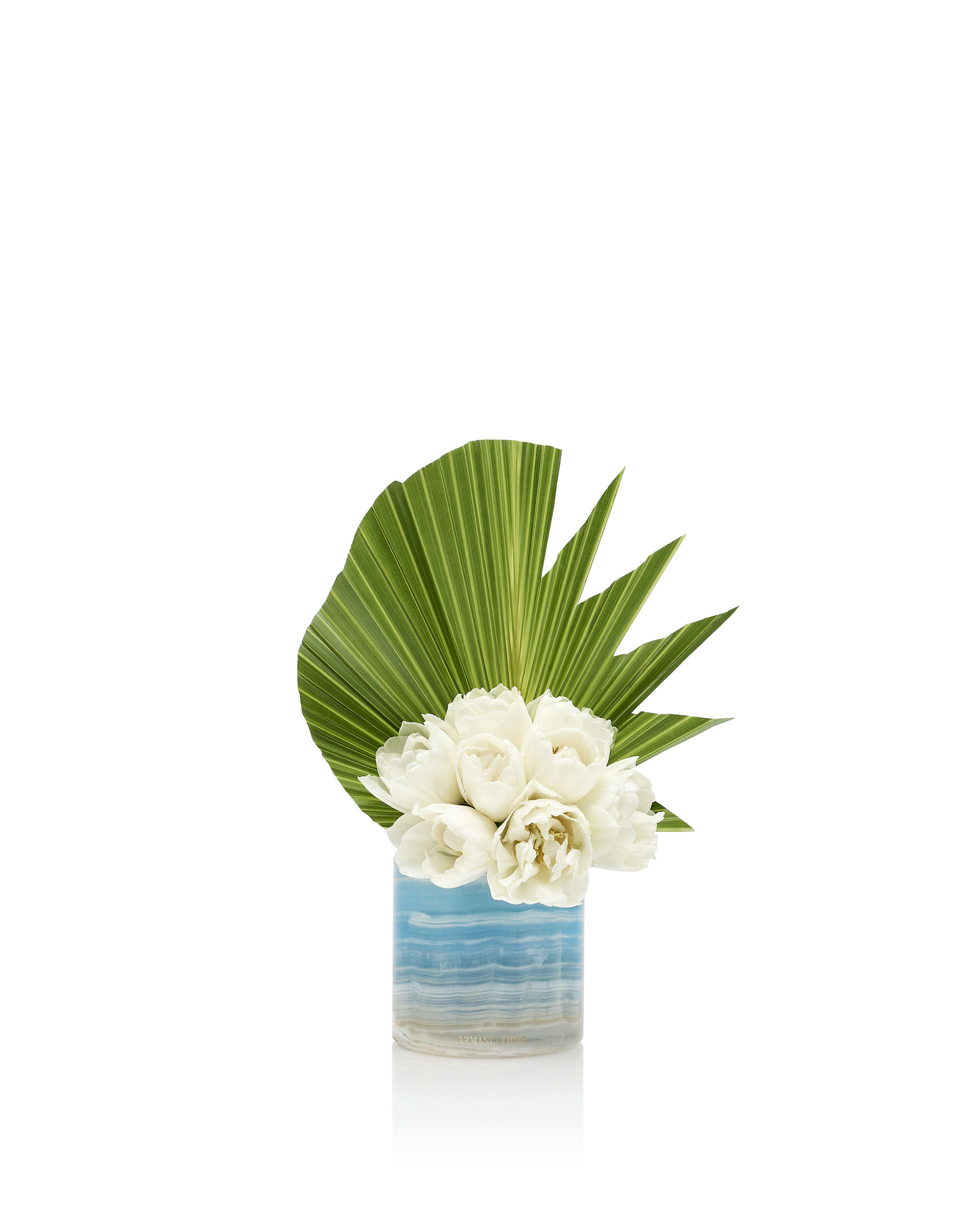 Tulips_and_Washingtonia_leaf_on_light_blue_onyx_vase