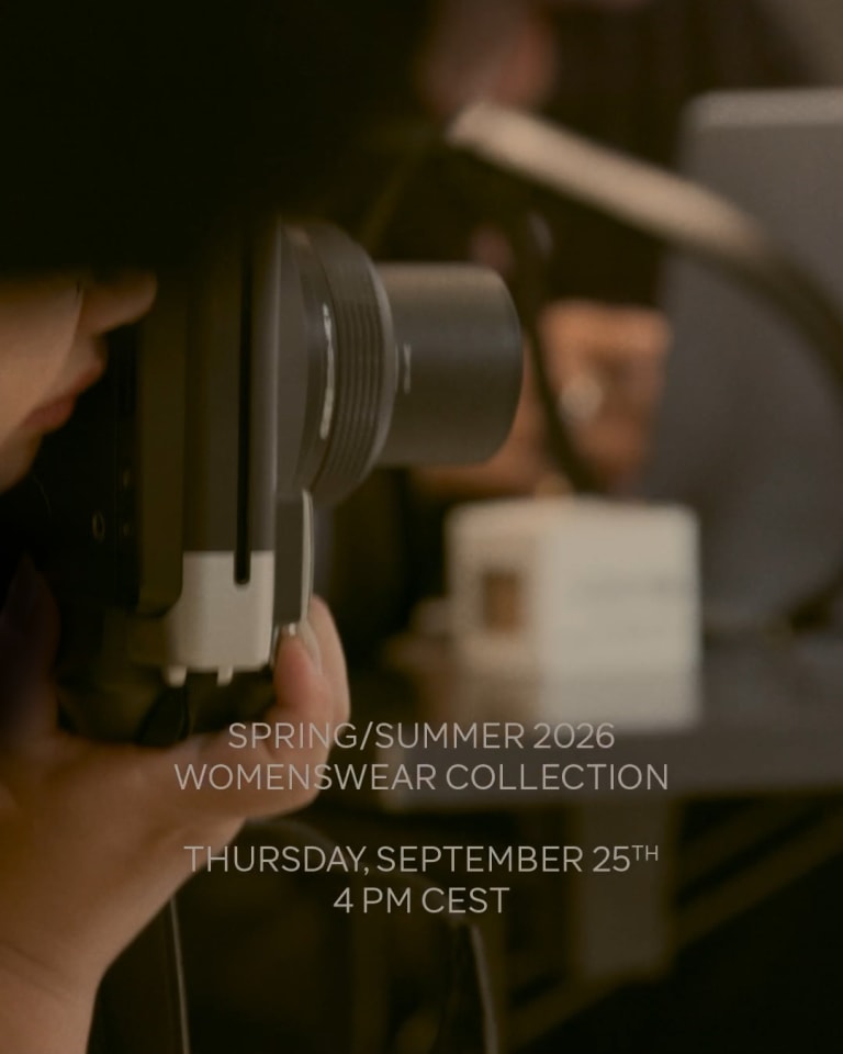 Video showcasing abstract content used as an invitation to the Emporio Armani
