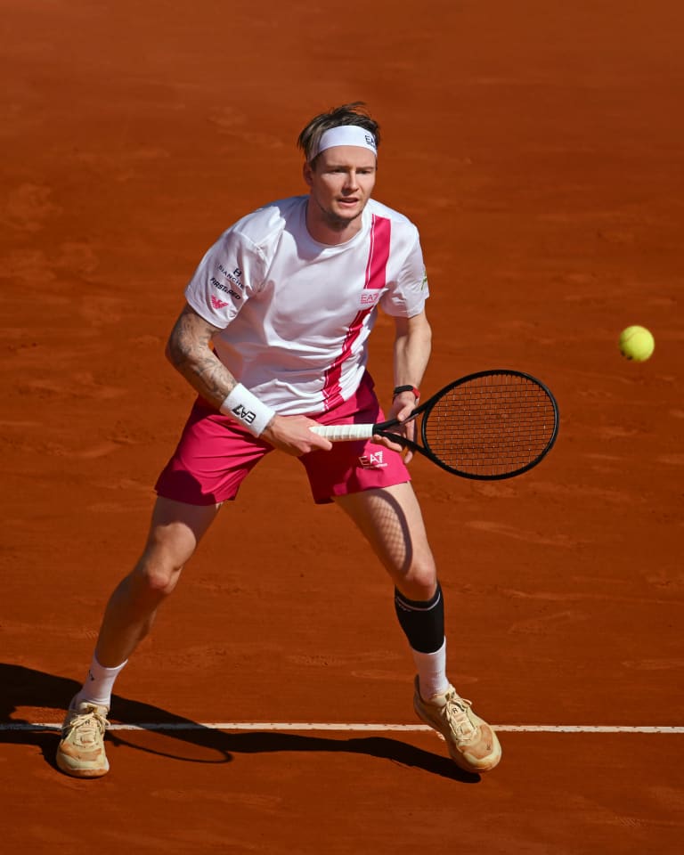 Video showing different models working out in an underground car park wearing technical apparel from the EA7 Autumn/Winter 2024 collection 
