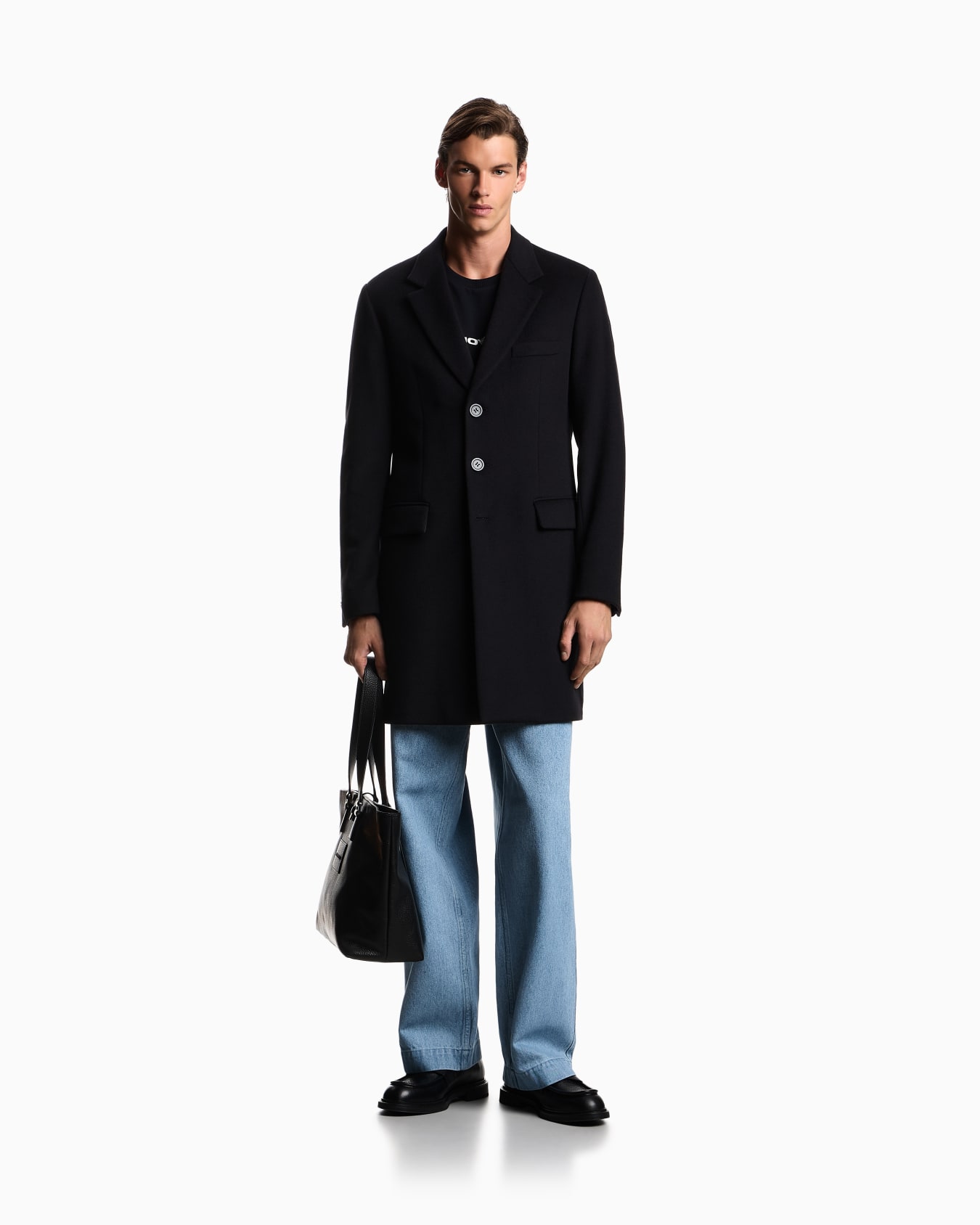 Coat with lapels in beaver cashmere Slide 1