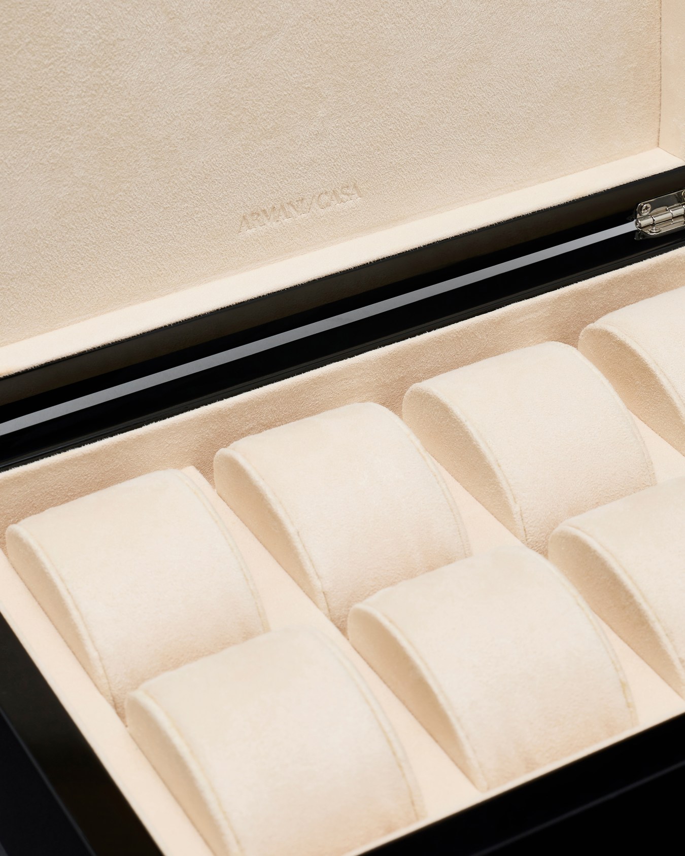 TEORIA WATCH CASE WITH MOTHER OF PEARL DECORATION Slide 1