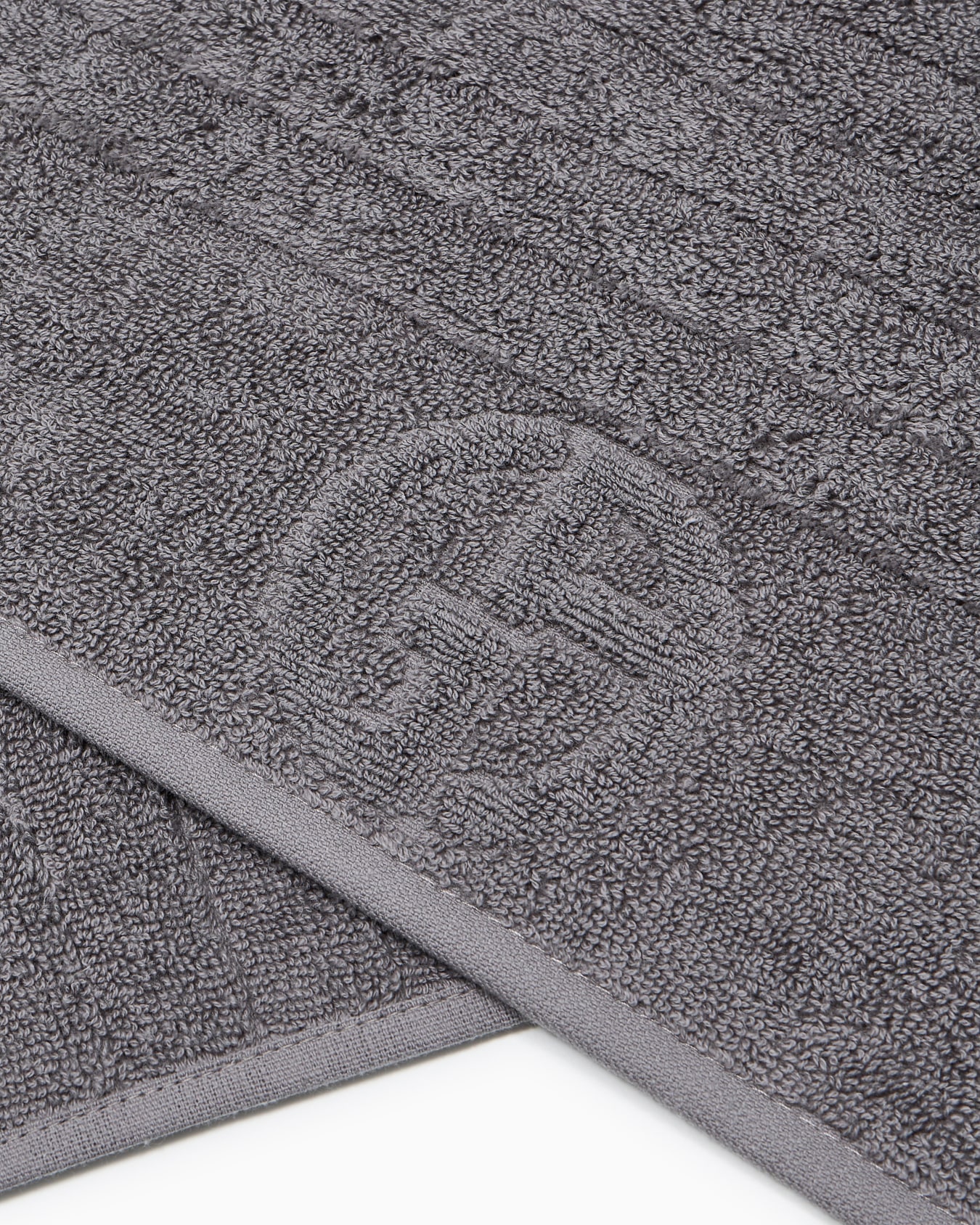 DOROTEA BODY TOWEL PLEATED PATTERN WITH GA LOGO Slide 1