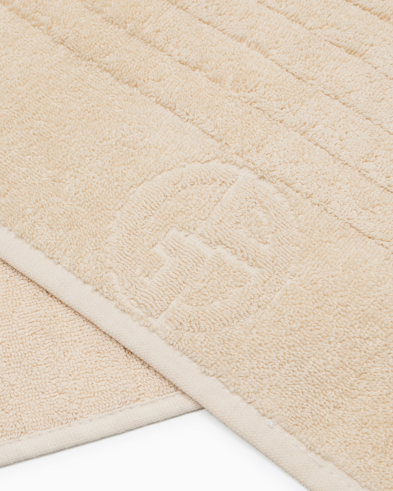 DOROTEA BODY TOWEL PLEATED PATTERN WITH GA LOGO Slide 1