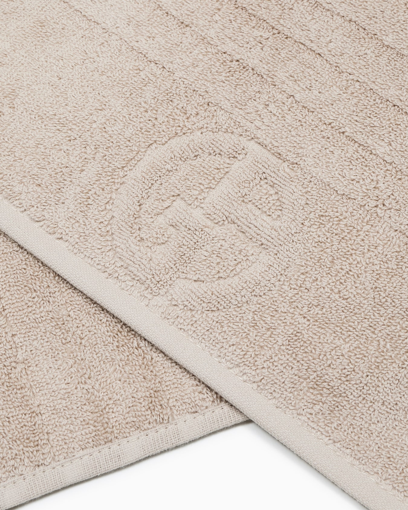 DOROTEA BODY TOWEL PLEATED PATTERN WITH GA LOGO Slide 1