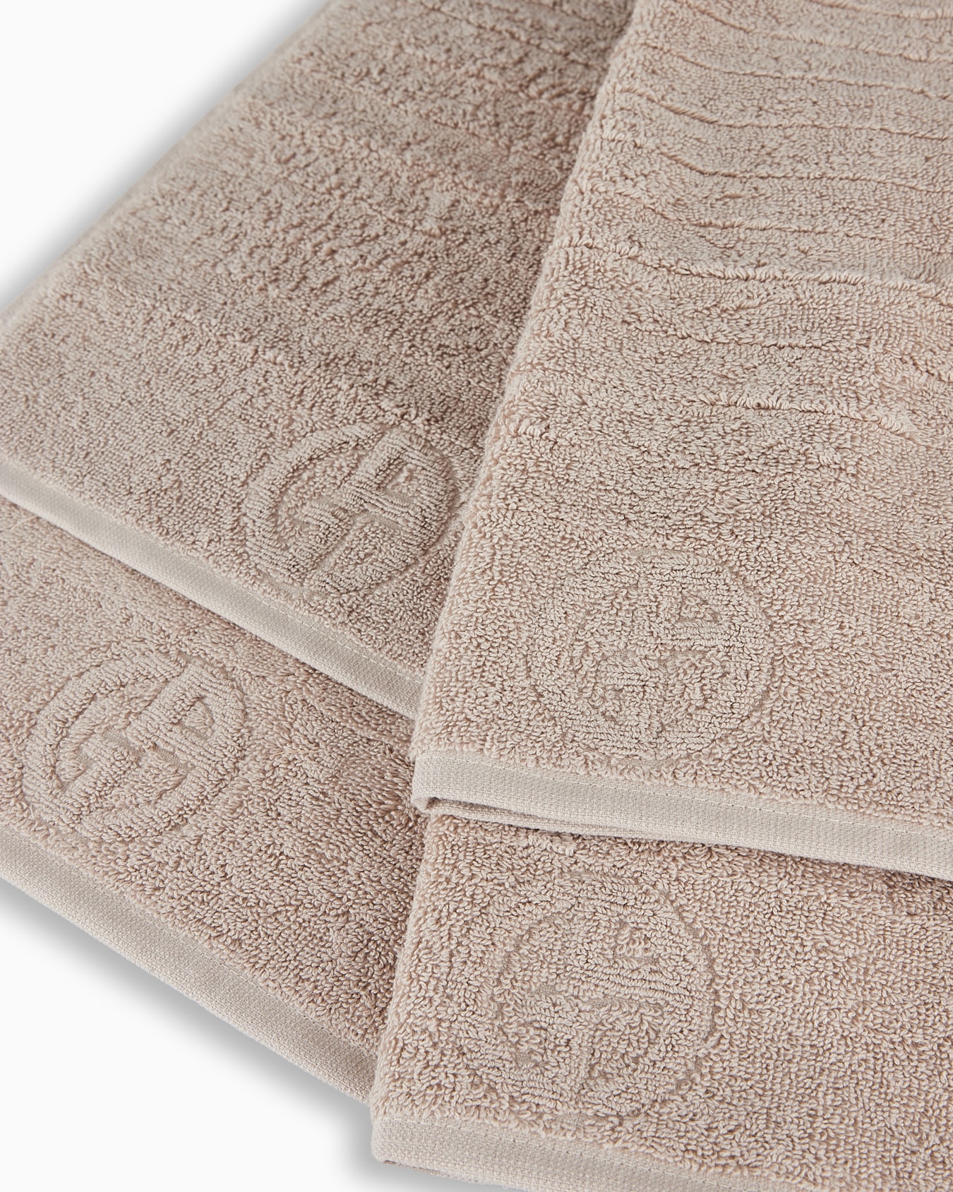 DOROTEA Set of 4 towels with bag Slide 1