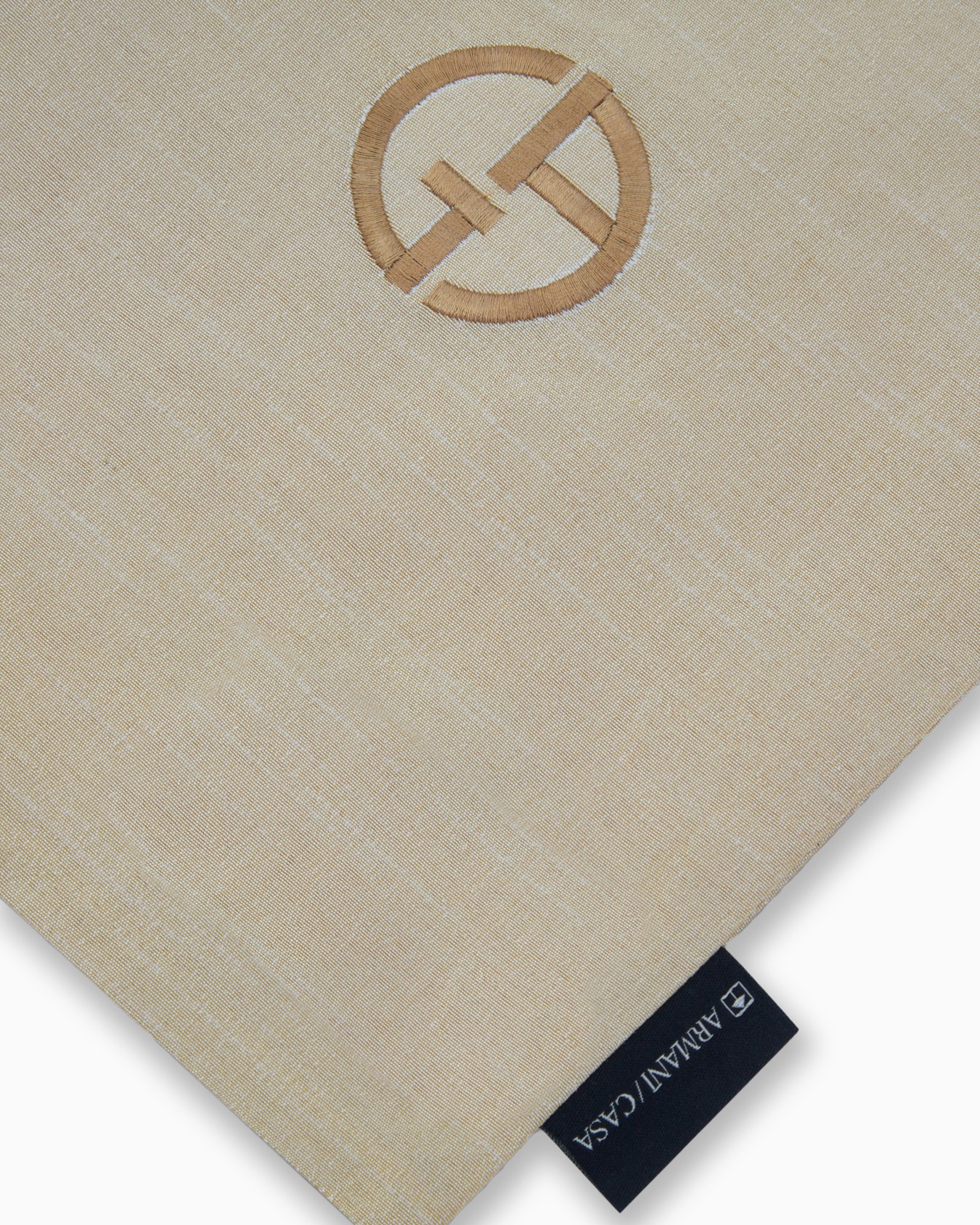 DOROTEA Set of 4 towels with bag Slide 2