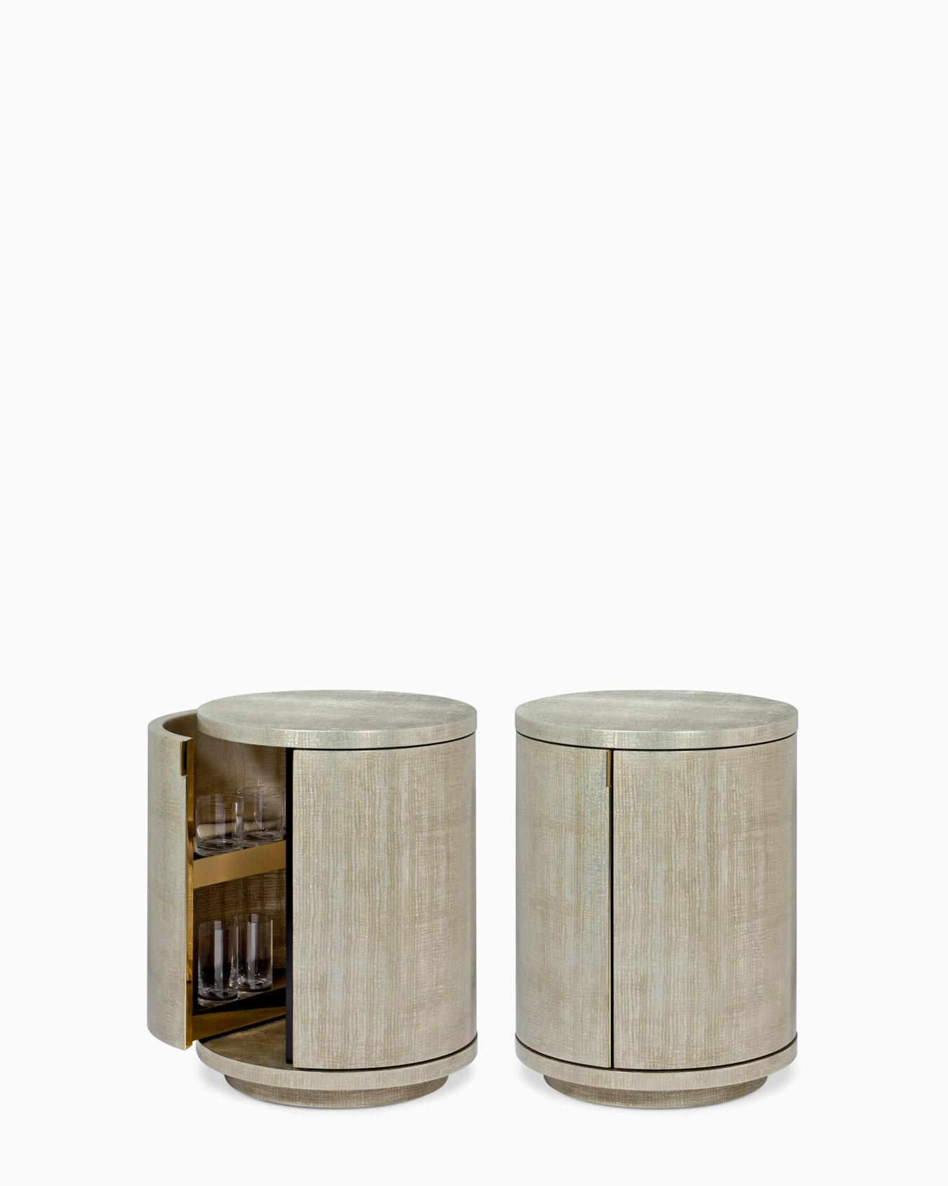 CIRCLE Bar cabinet Slide 1
