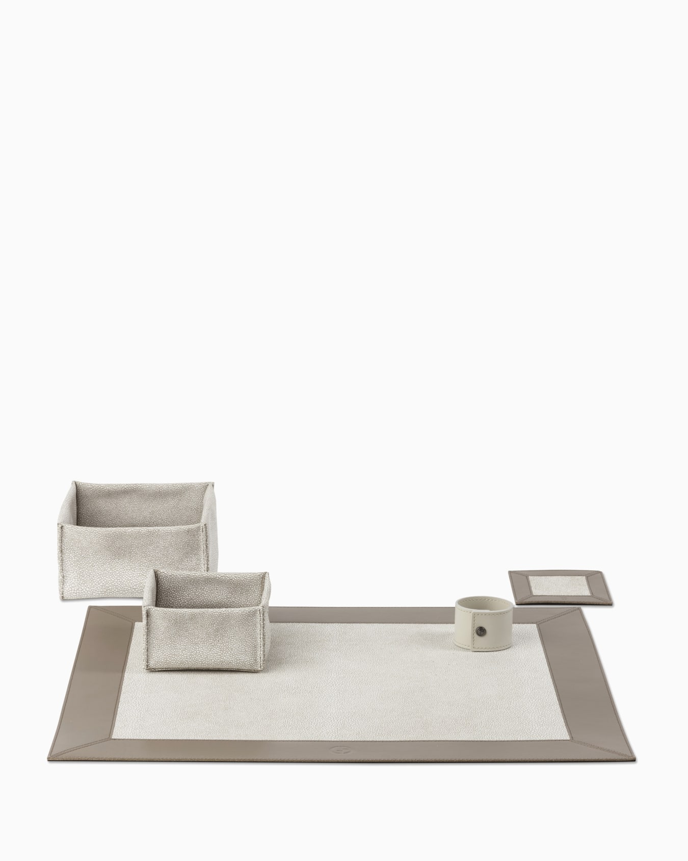 HIROMI Table accessories Slide 2