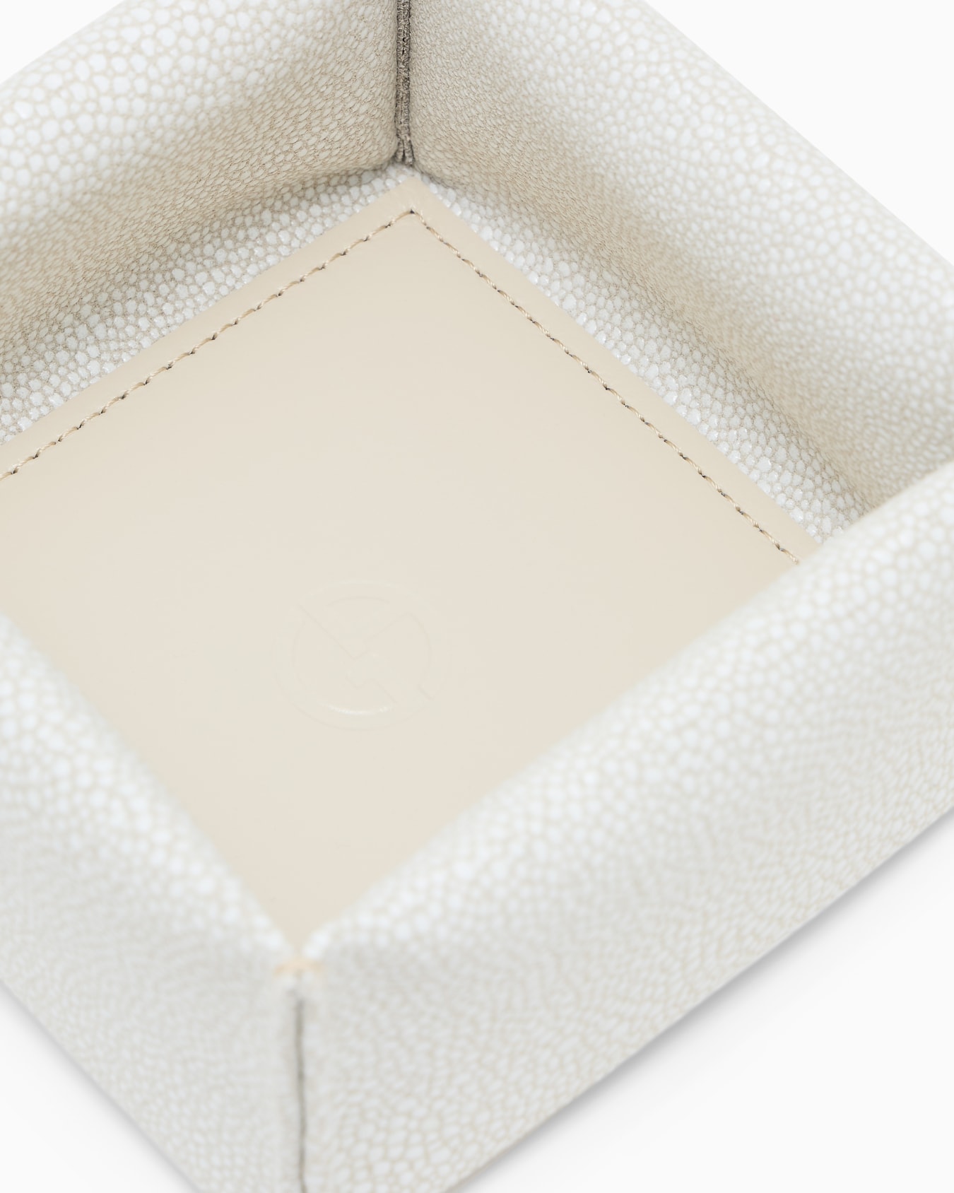 HIROMI SMALL BREAD HOLDER Slide 1