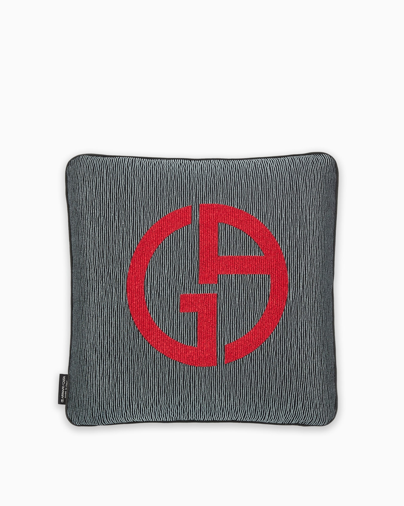 JANETTE Decorative cushion Slide 0