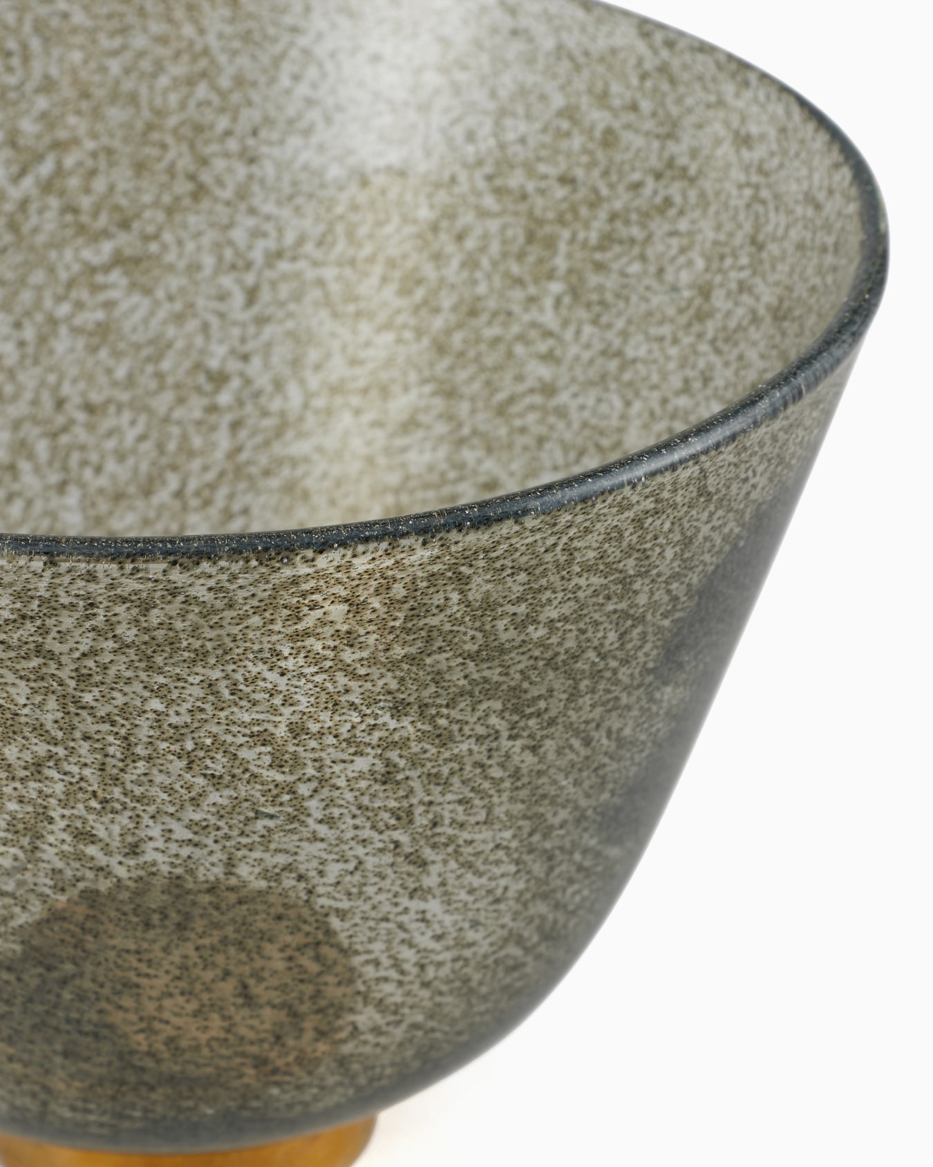 PARSIFAL Vases Slide 1
