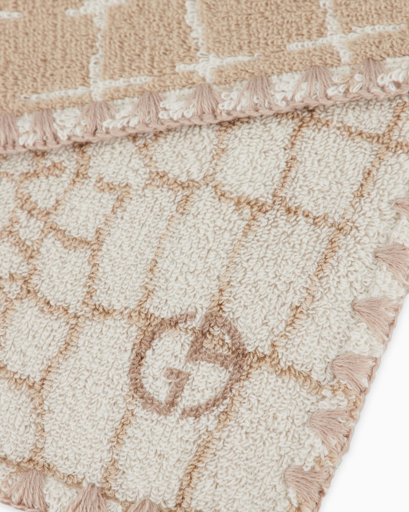 ROSSELLA Towel Slide 1