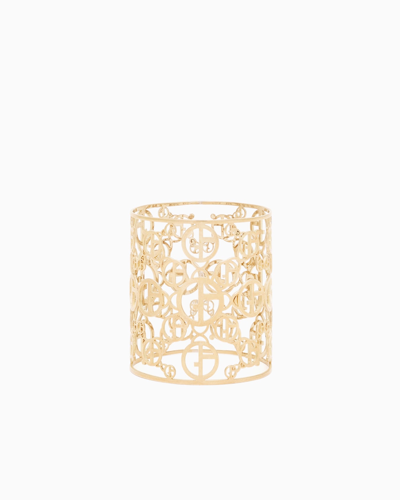 Complementary Dinnerware Slide 0