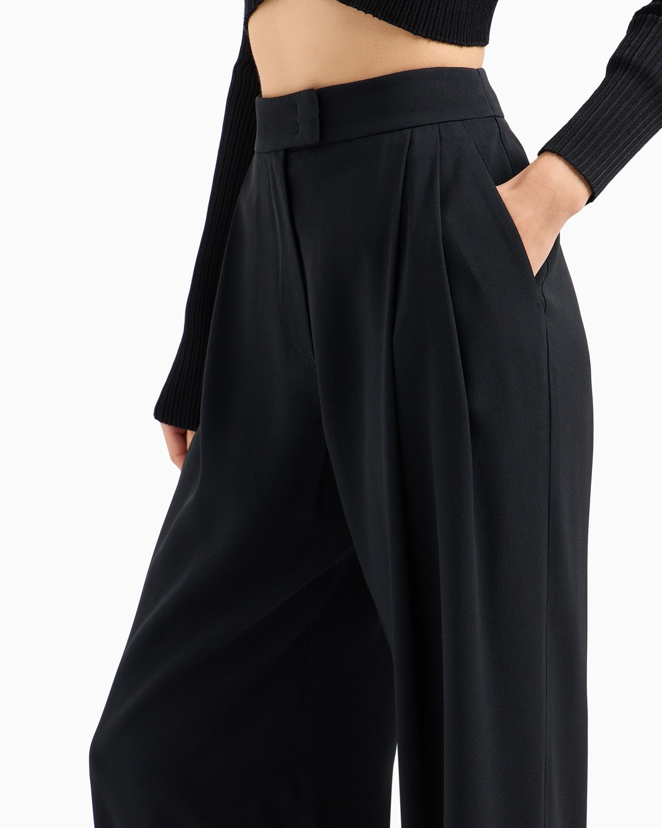 Envers-satin palazzo trousers with darts Slide 4
