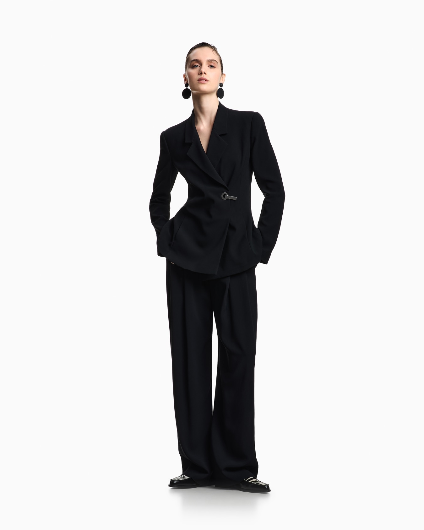 Envers-satin palazzo trousers with darts Slide 2