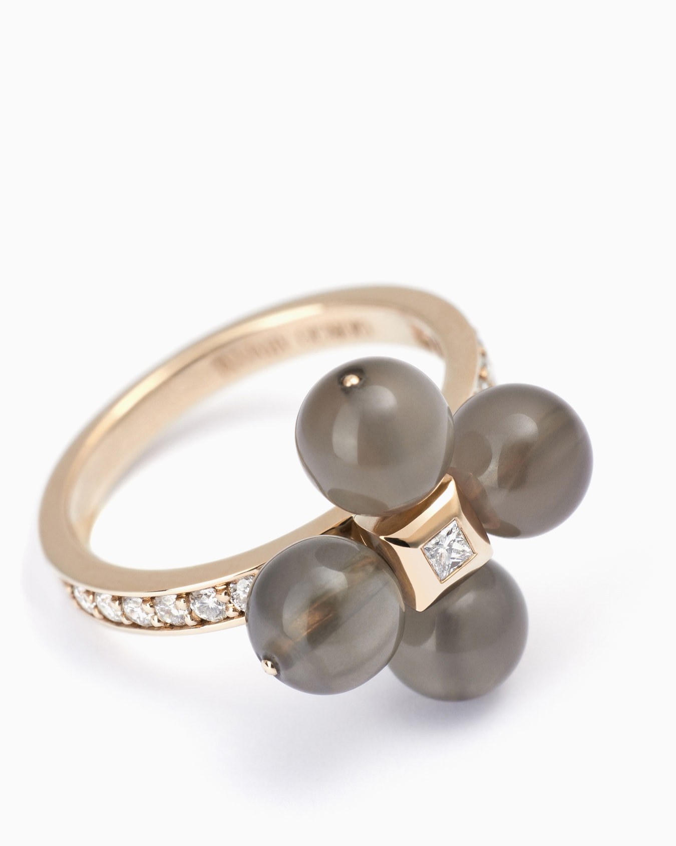 18k gold, diamond and moonstone Gioia ring Slide 1