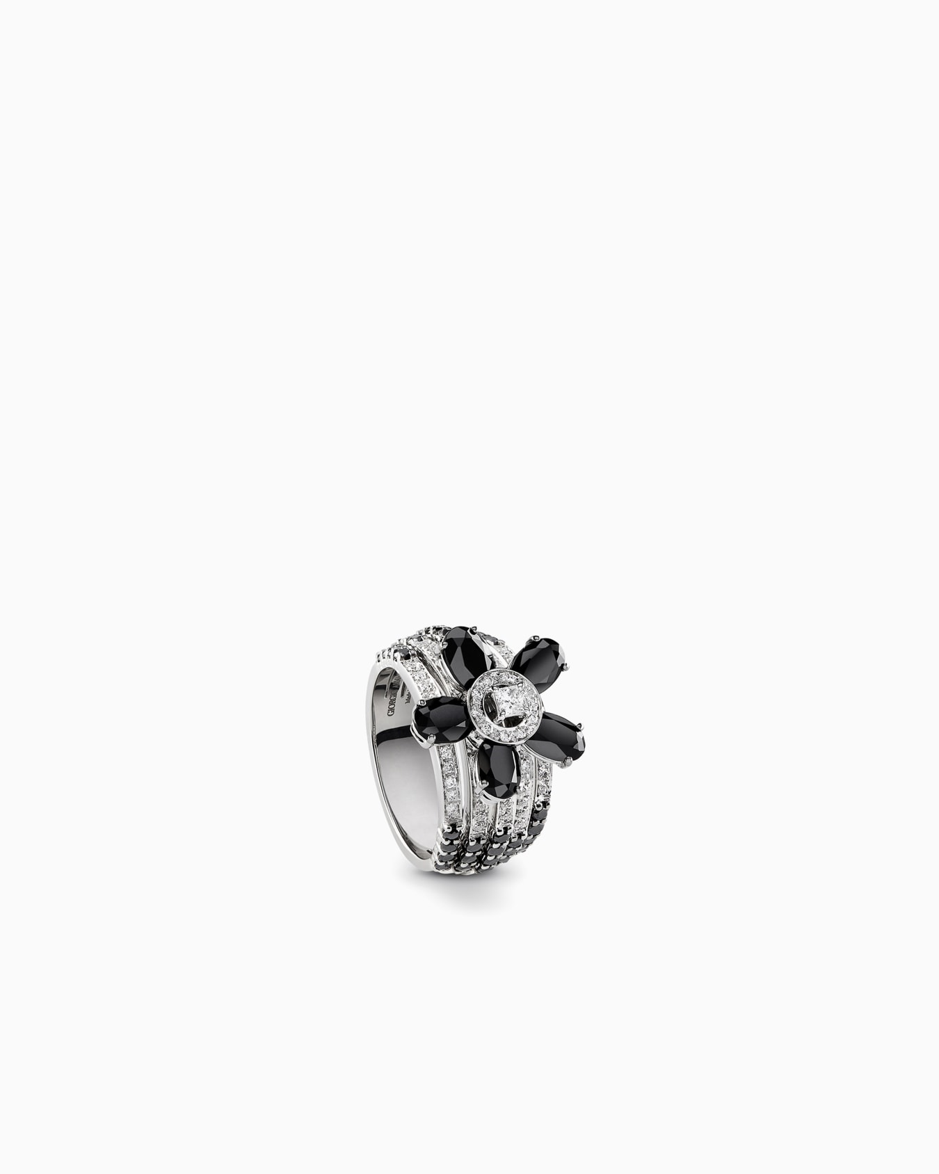 18K white-gold, diamond-and-onyx Sì ring Slide 1
