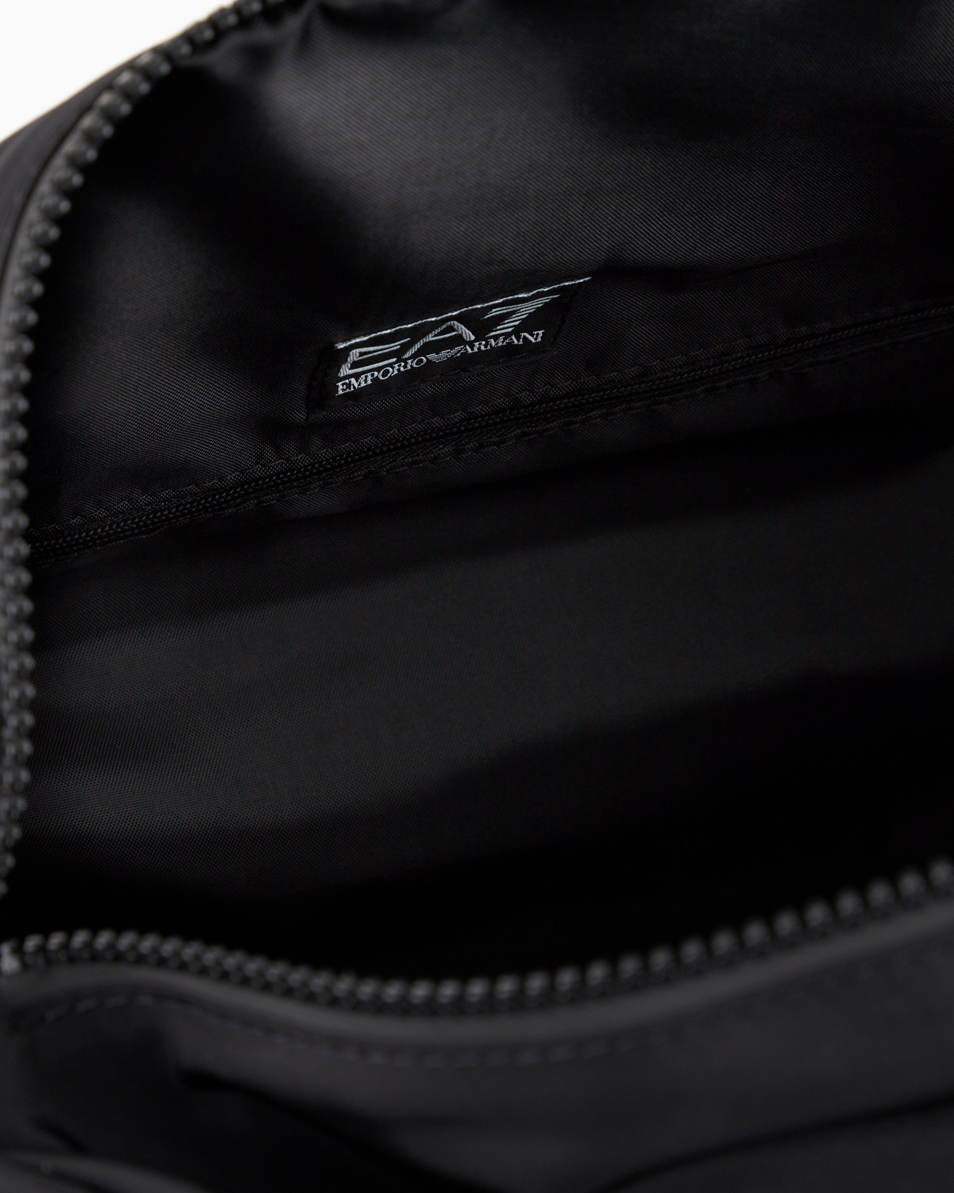 Technical-fabric duffel bag with oversized logo Slide 3