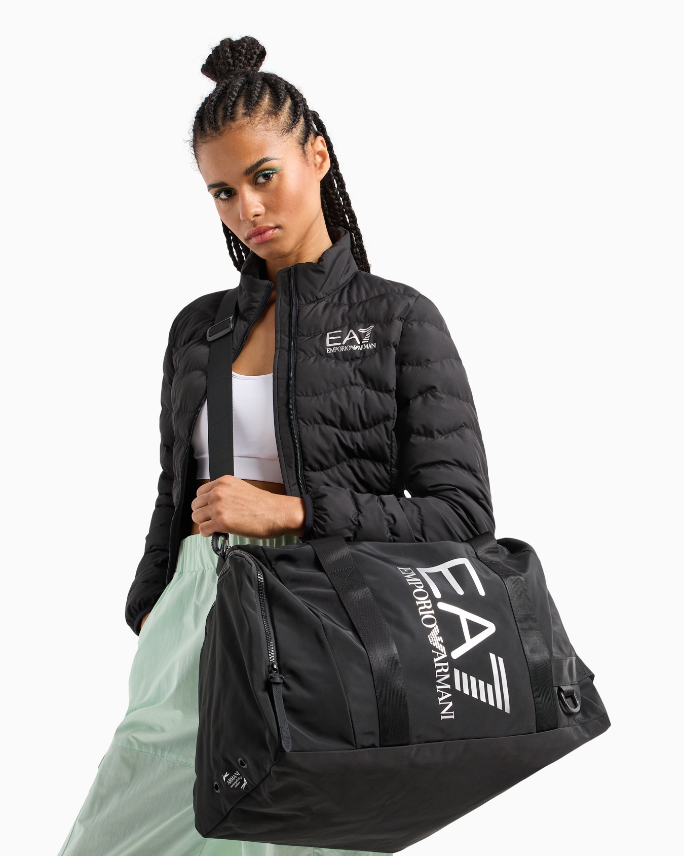 Technical-fabric duffel bag with oversized logo Slide 6