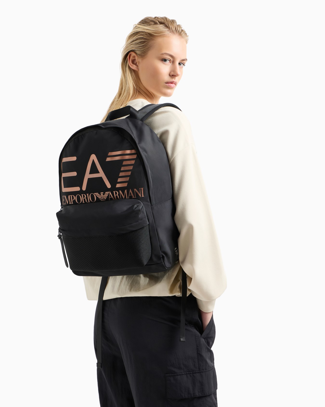 Technical-fabric backpack with oversized logo Slide 6