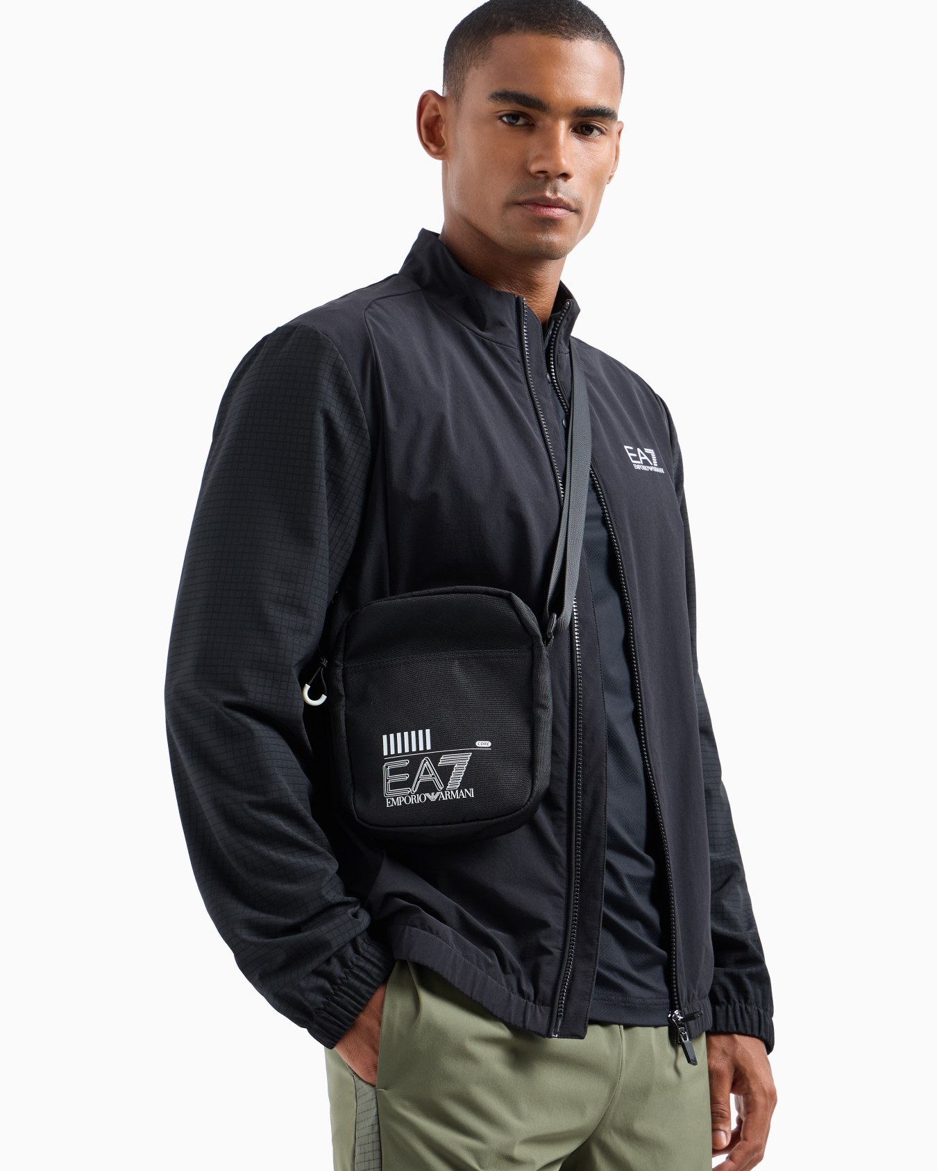 Small ASV recycled-fabric Train Core shoulder bag Slide 6