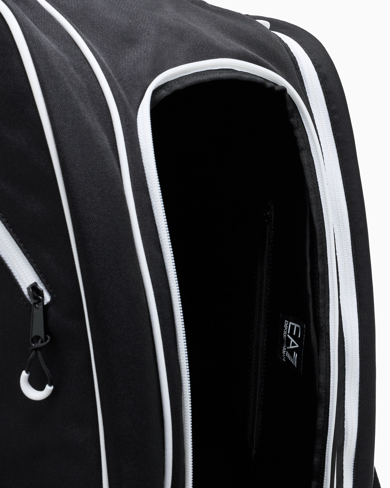 Backpack with padel racket pockets Slide 3