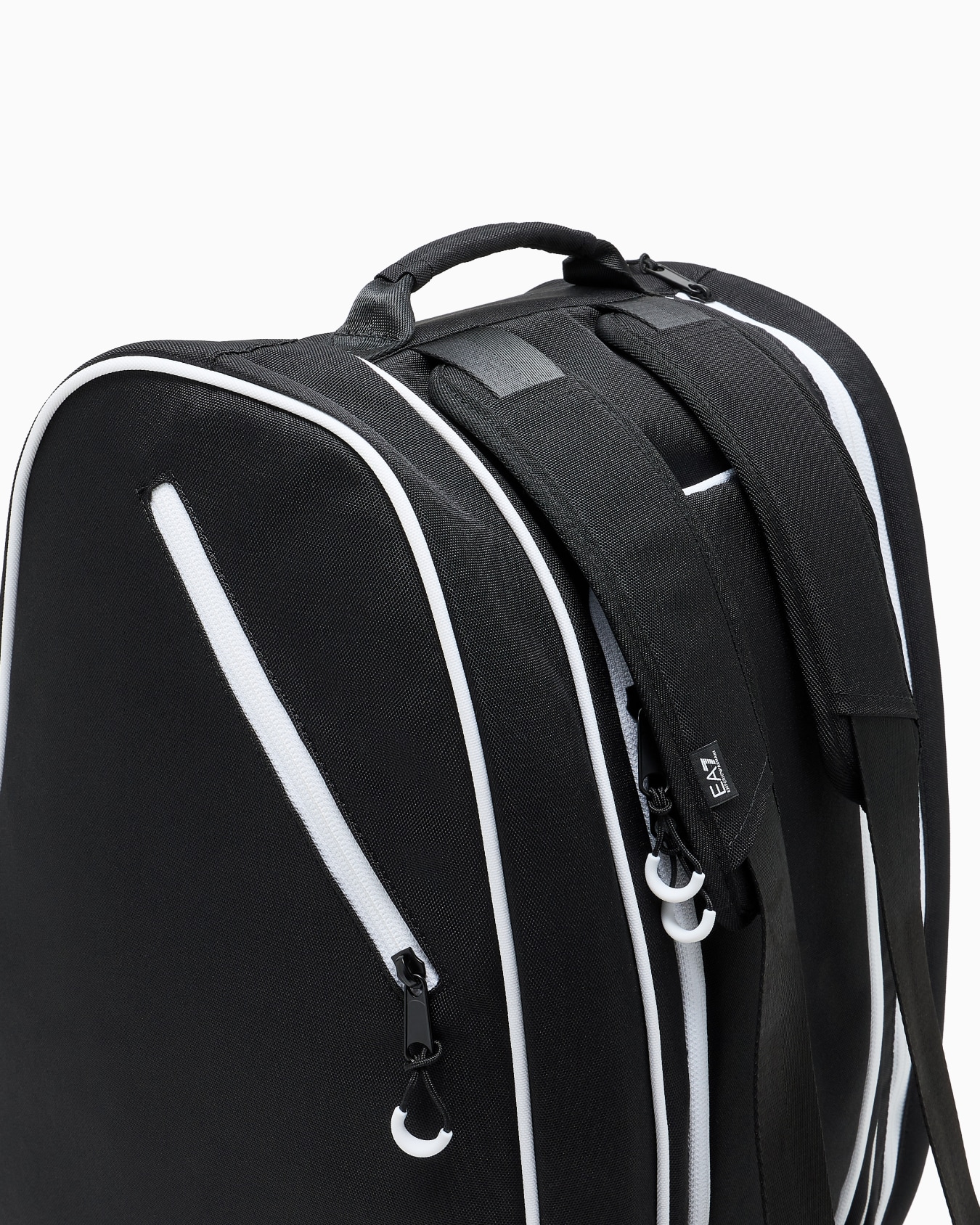 Backpack with padel racket pockets Slide 4