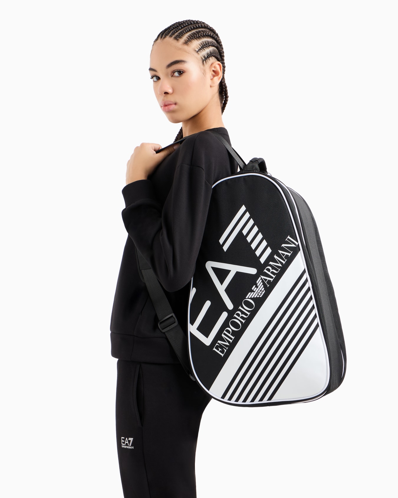 Backpack with padel racket pockets Slide 6