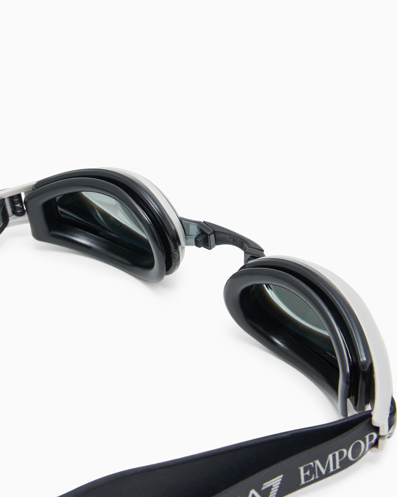 Schwimmbrille Folie 3