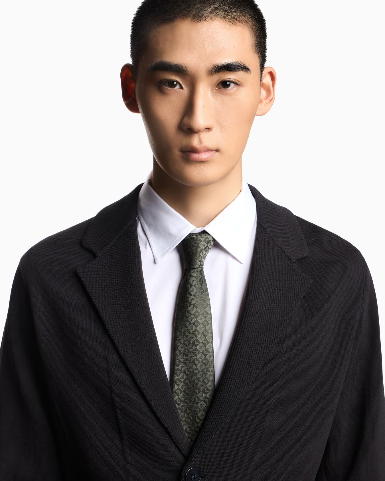 Cravatta in pura seta jacquard eagle e check Slide 2