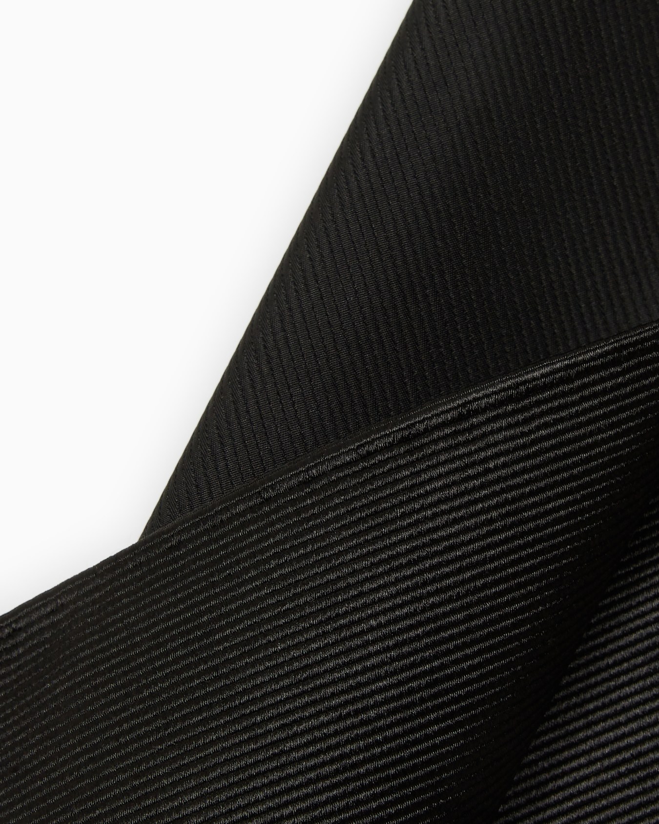 Silk pocket square Slide 1