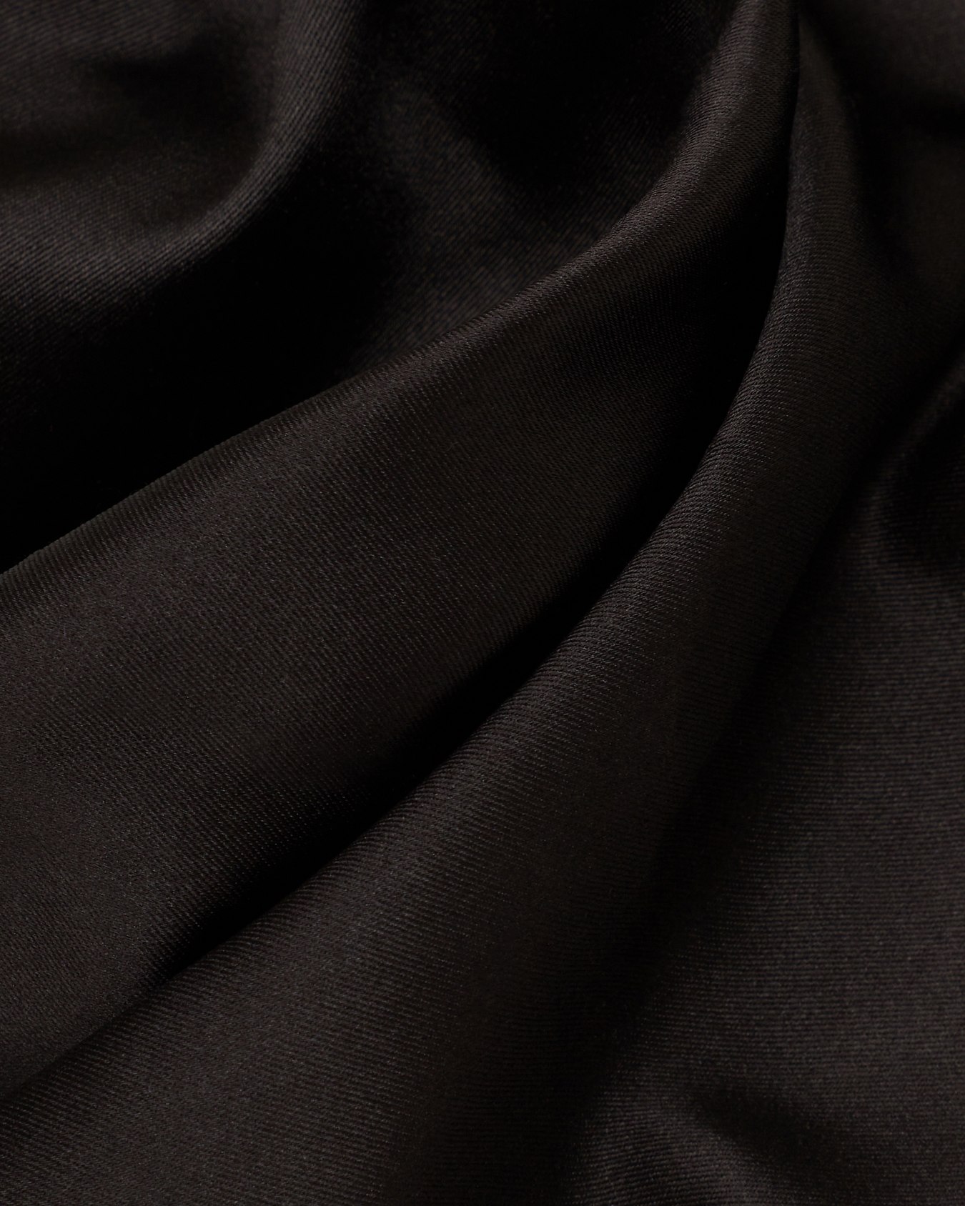 Silk pocket square Slide 1