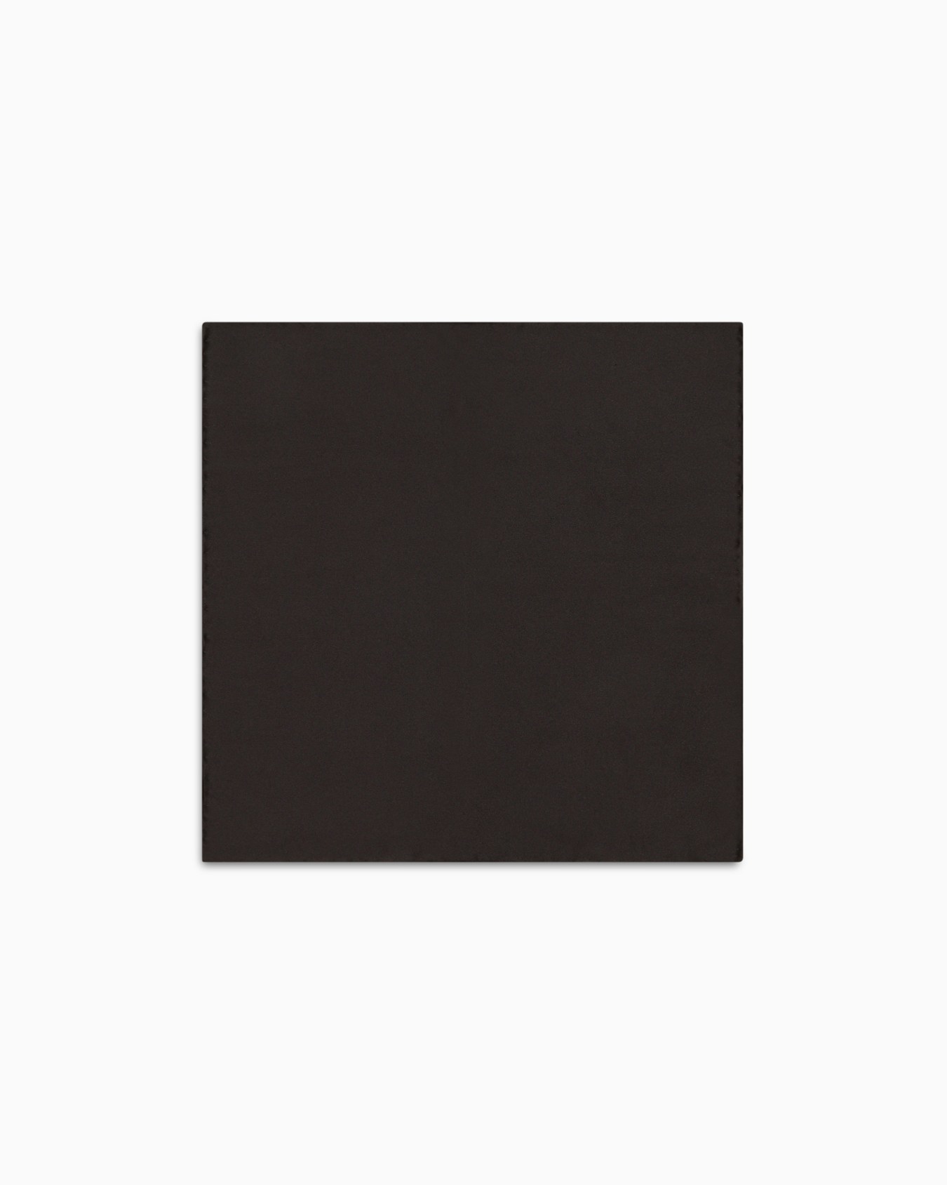 Silk pocket square Slide 0