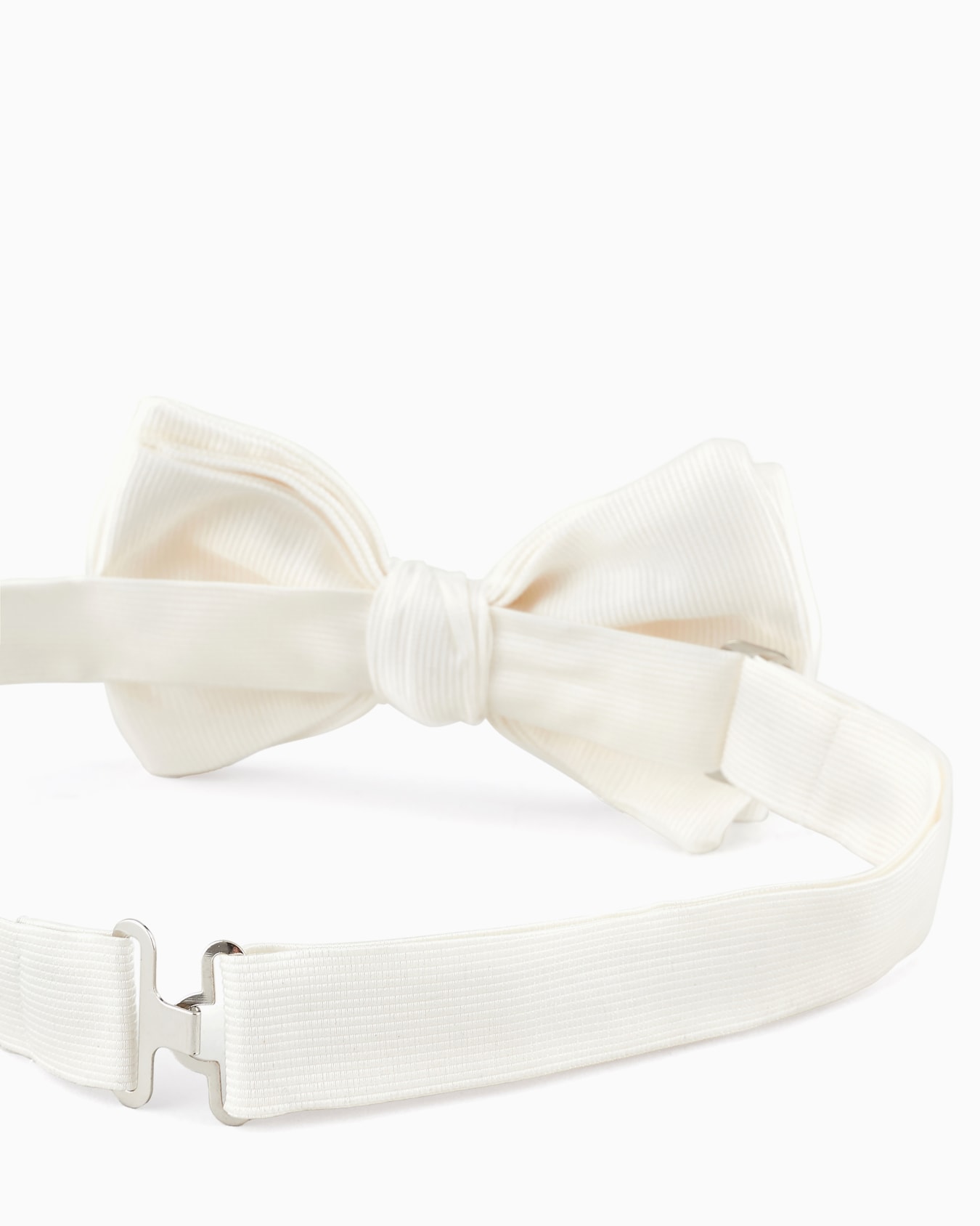 Pure silk knotted bow tie Slide 1