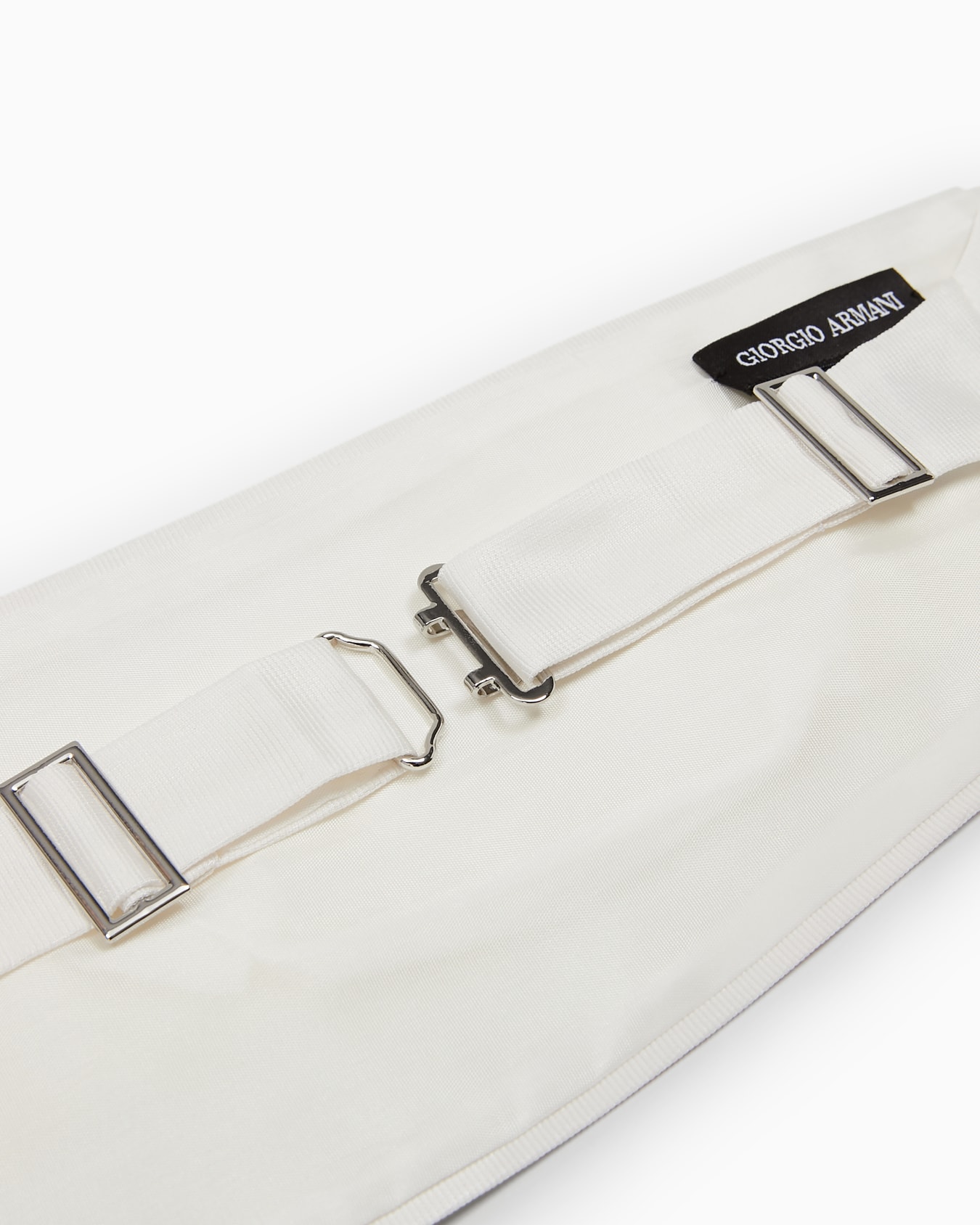 Silk-satin tuxedo cummerbund Slide 1
