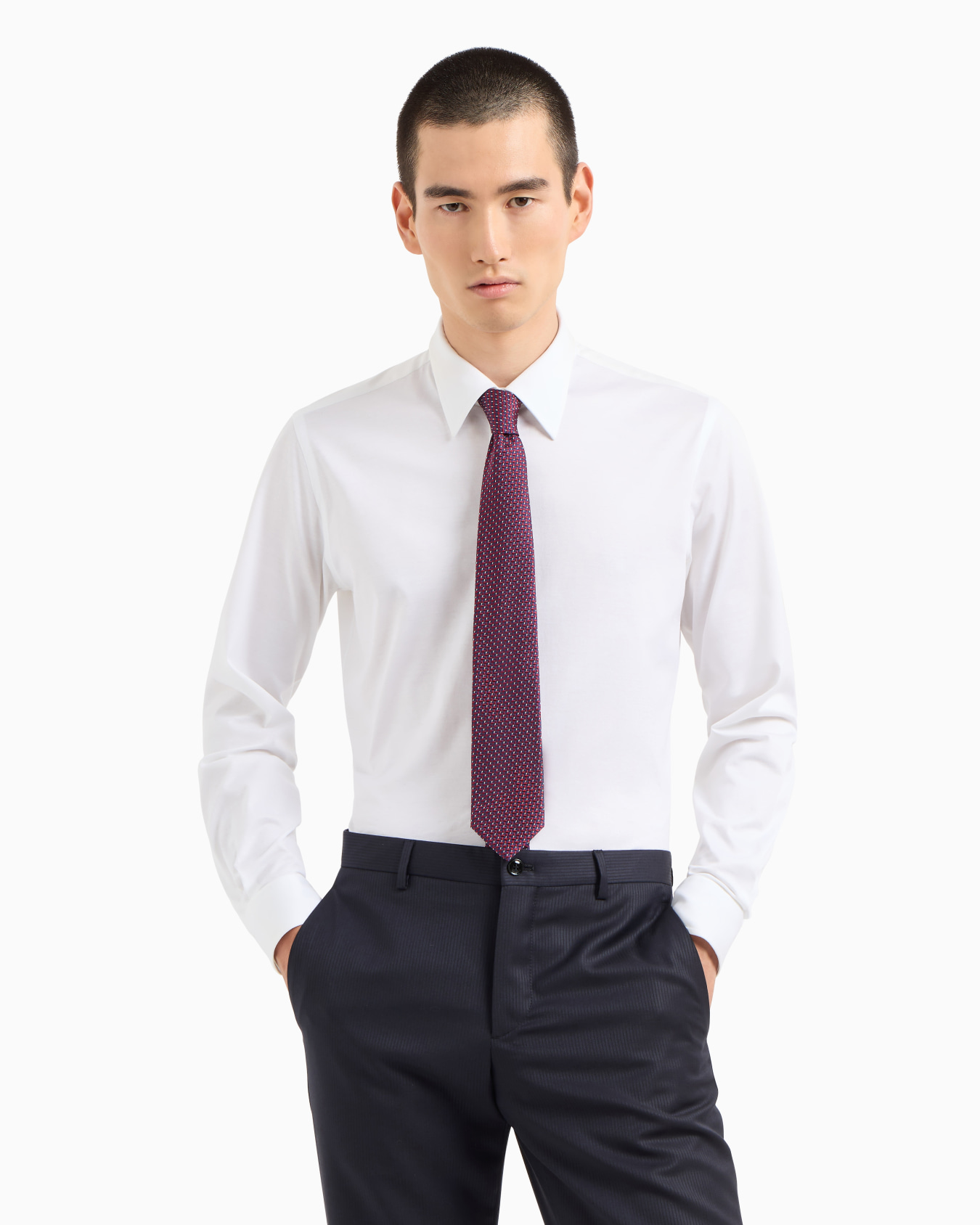 Silk tie with geometric jacquard motif Slide 2
