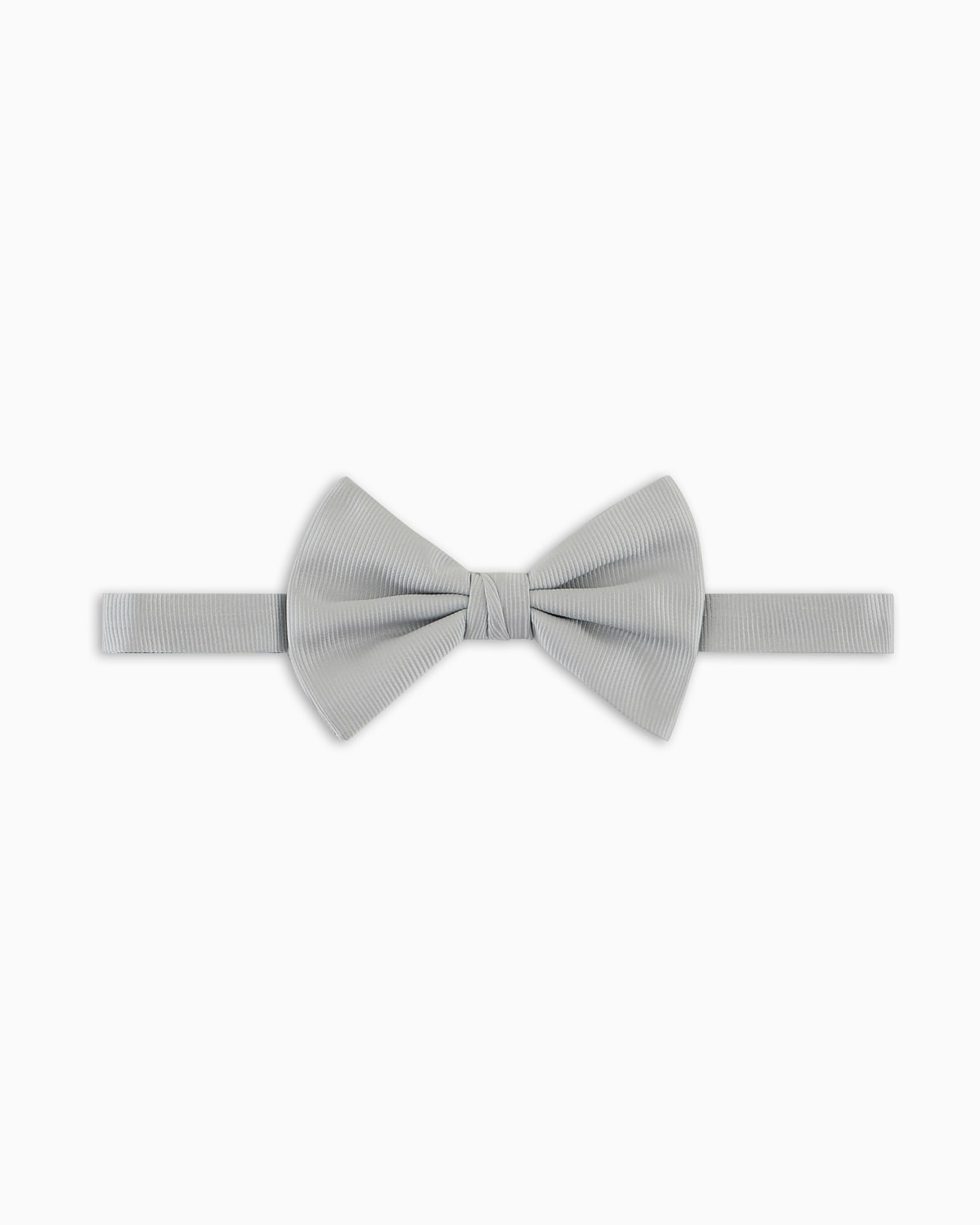 Large silk pre-tied bow tie Slide 0