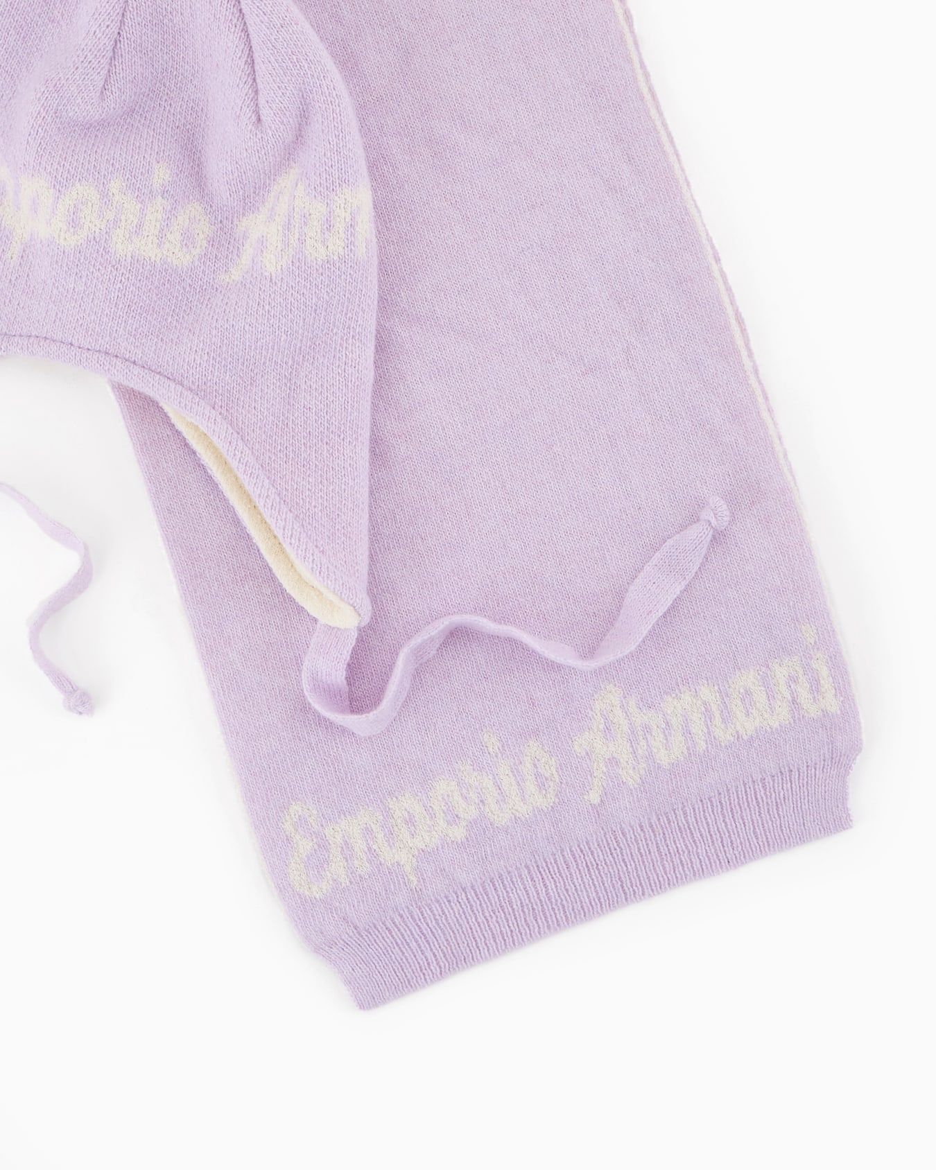 Beret and scarf set with jacquard logo Slide 1
