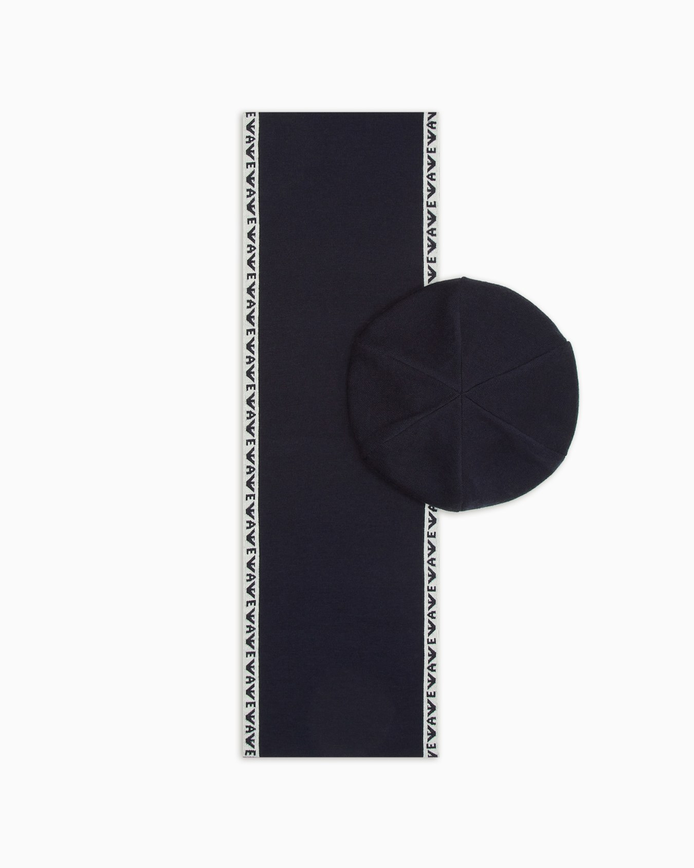 Beret and scarf set in a virgin wool blend with jacquard trim Slide 0