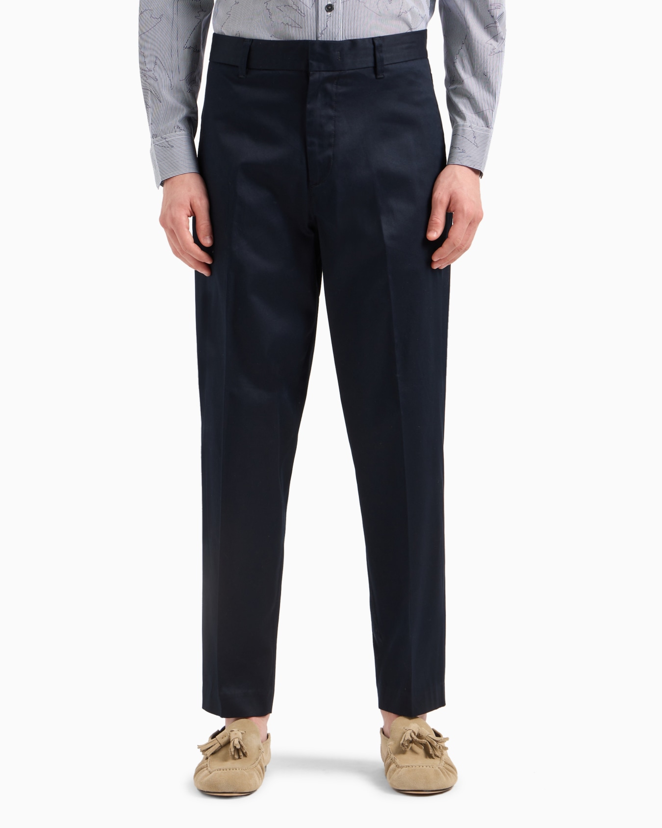 Chinos in comfort cotton twill Diapositiva 1